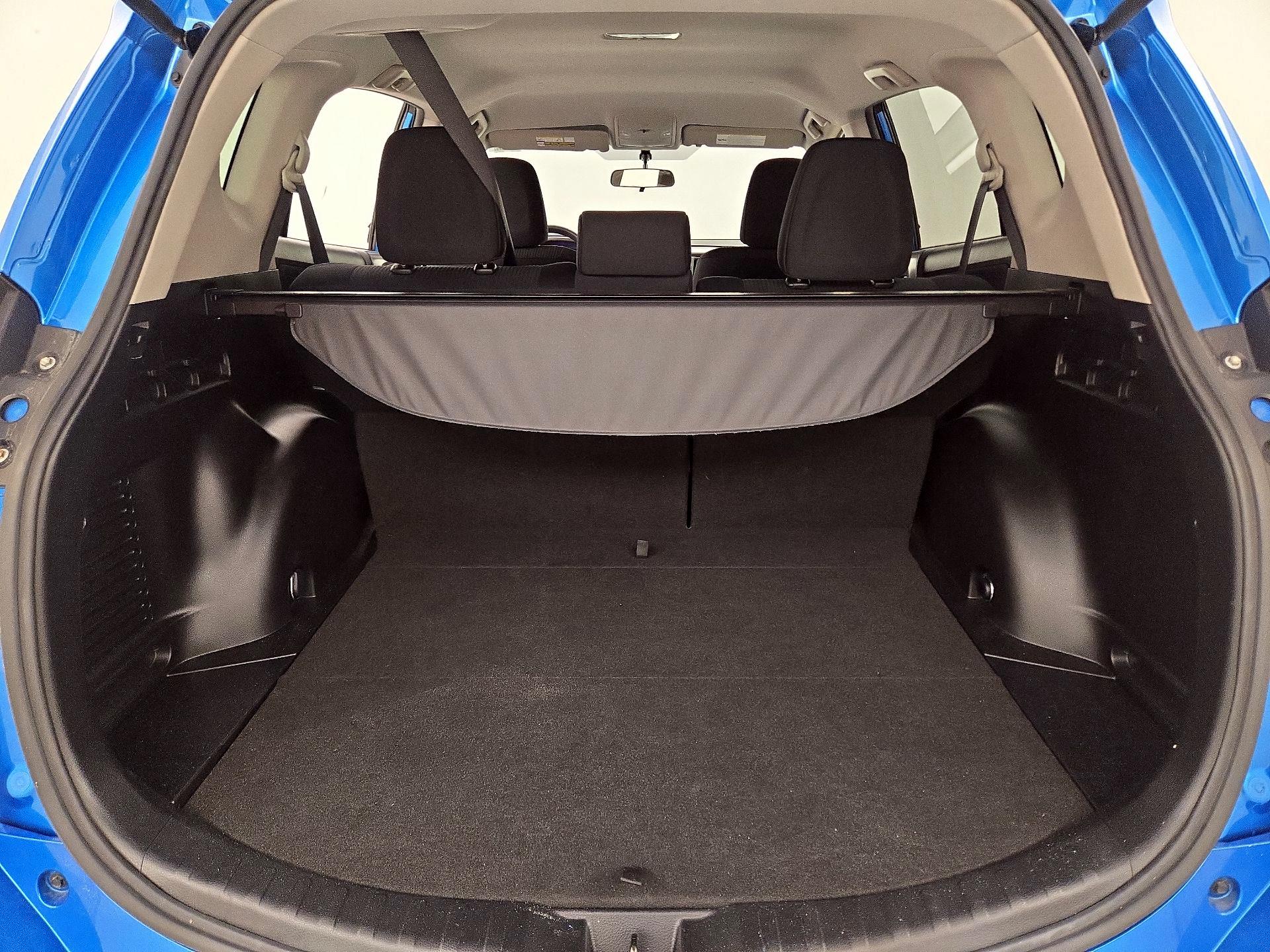Thumbnail: 2016 Toyota RAV4 - 20