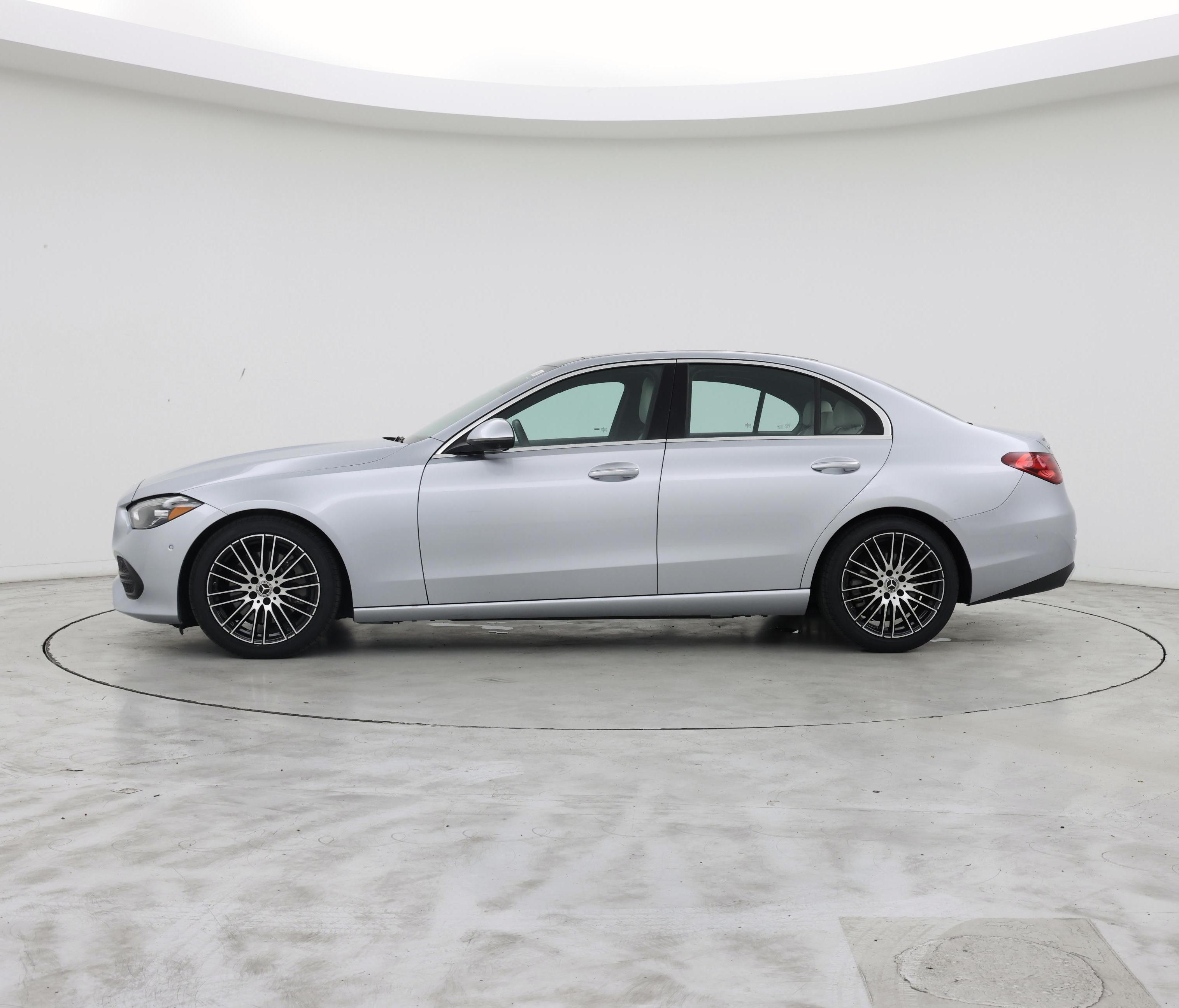 Thumbnail: 2023 Mercedes-Benz C-Class - 3