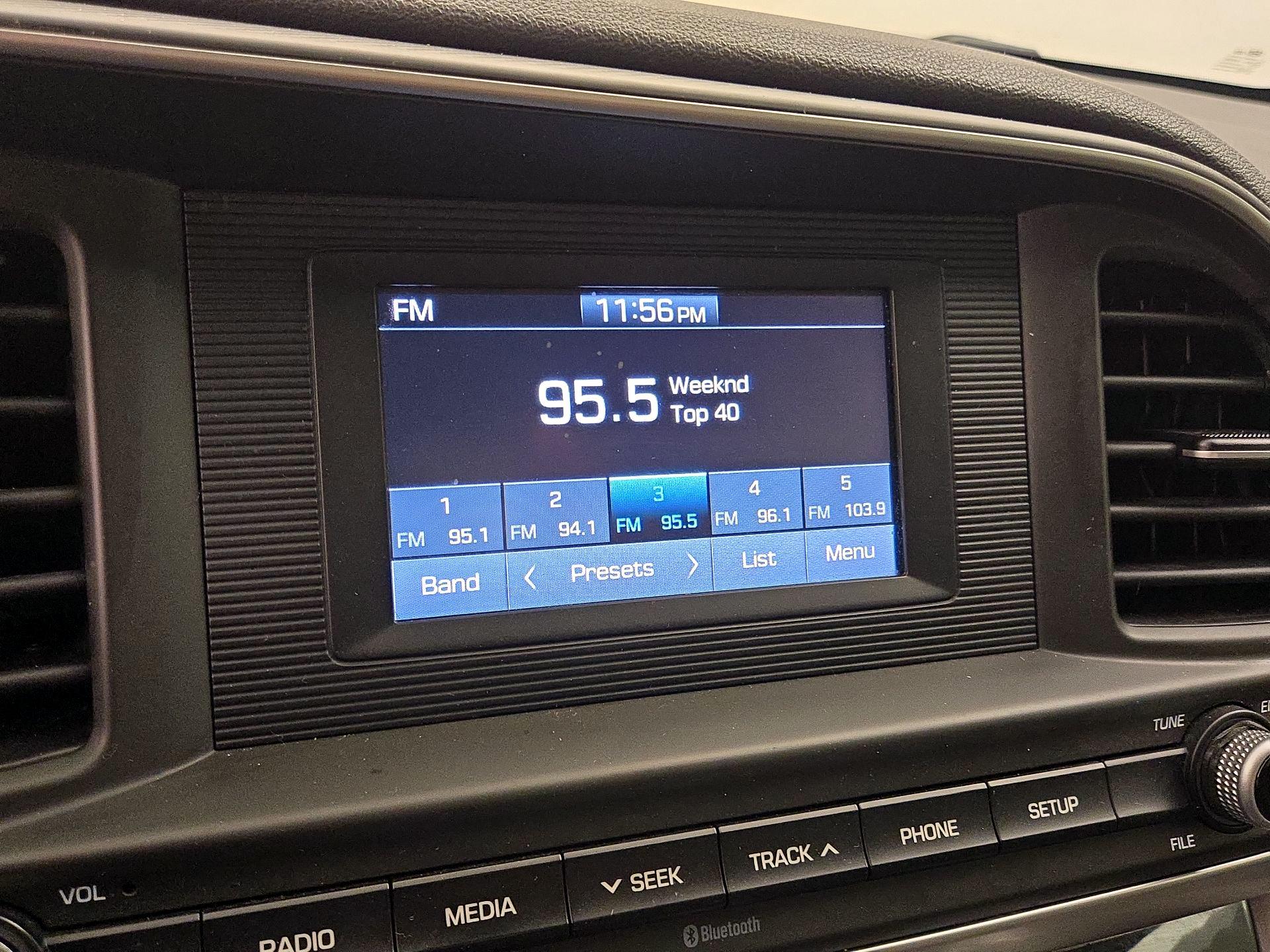 Thumbnail: 2019 Hyundai Elantra - 15