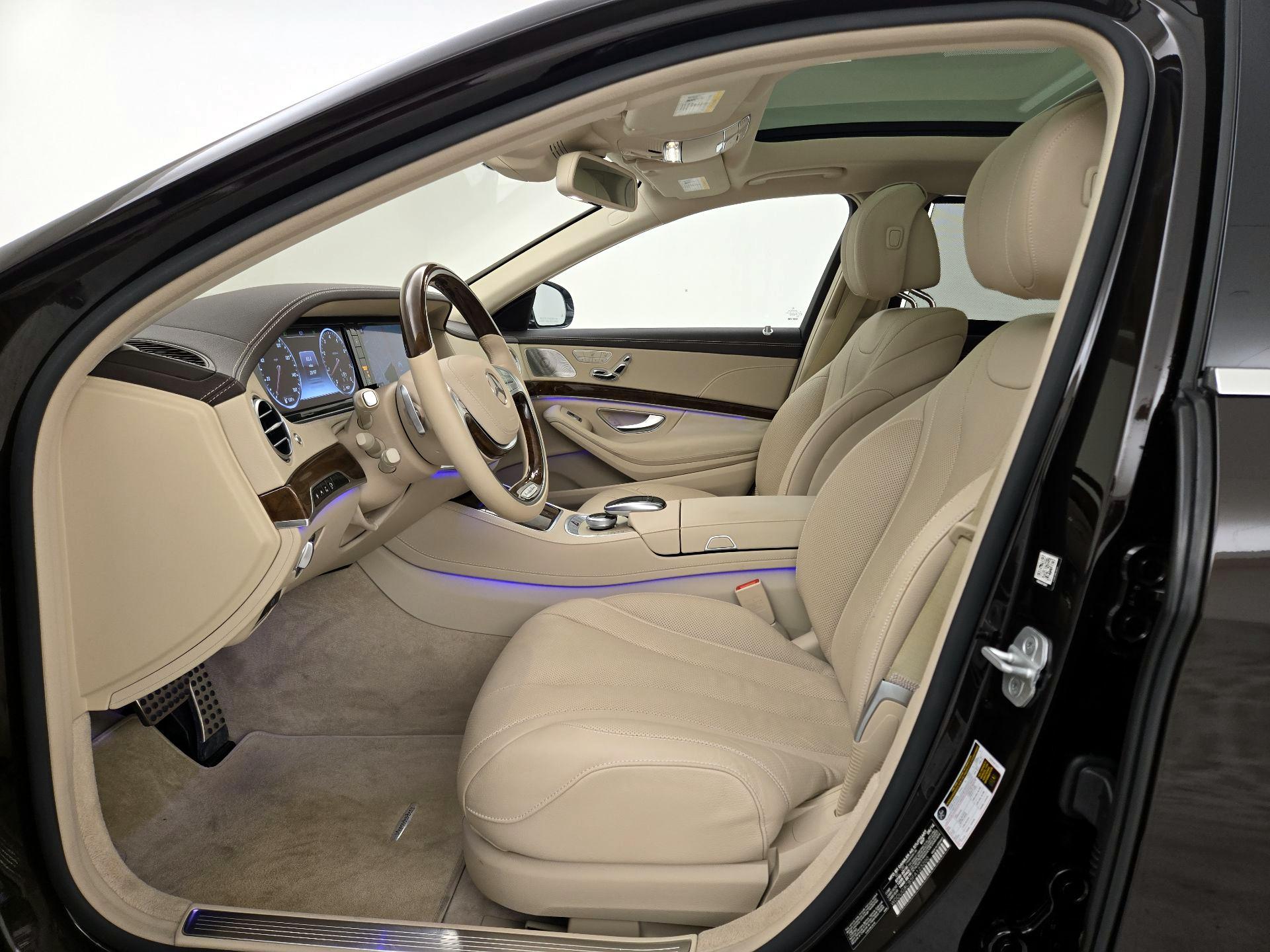 Thumbnail: 2015 Mercedes-Benz S-Class - 11