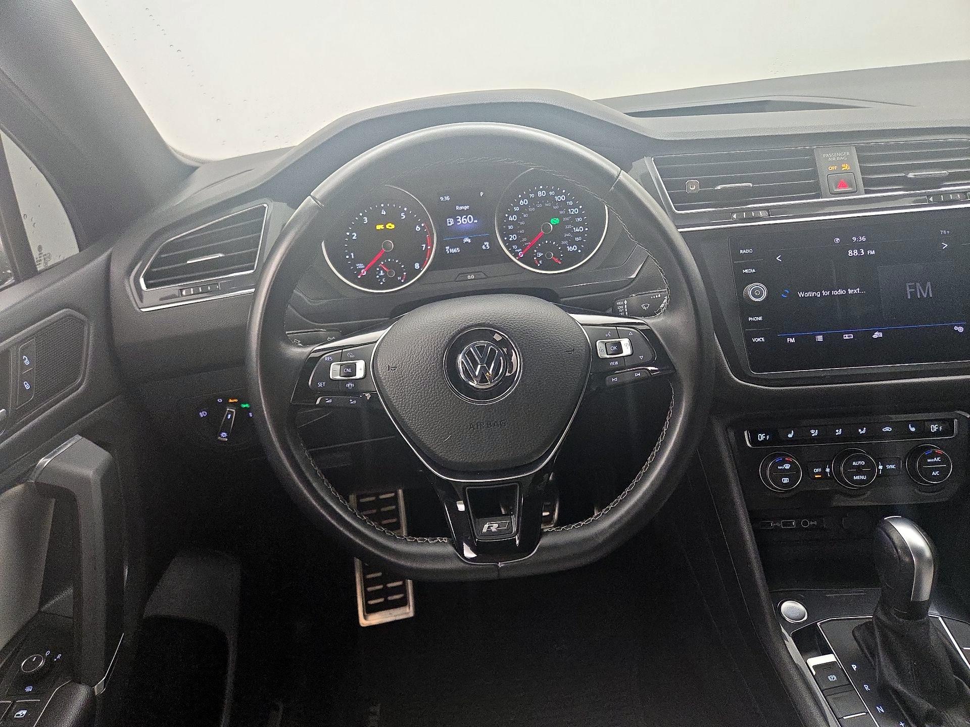 Thumbnail: 2020 Volkswagen Tiguan - 10