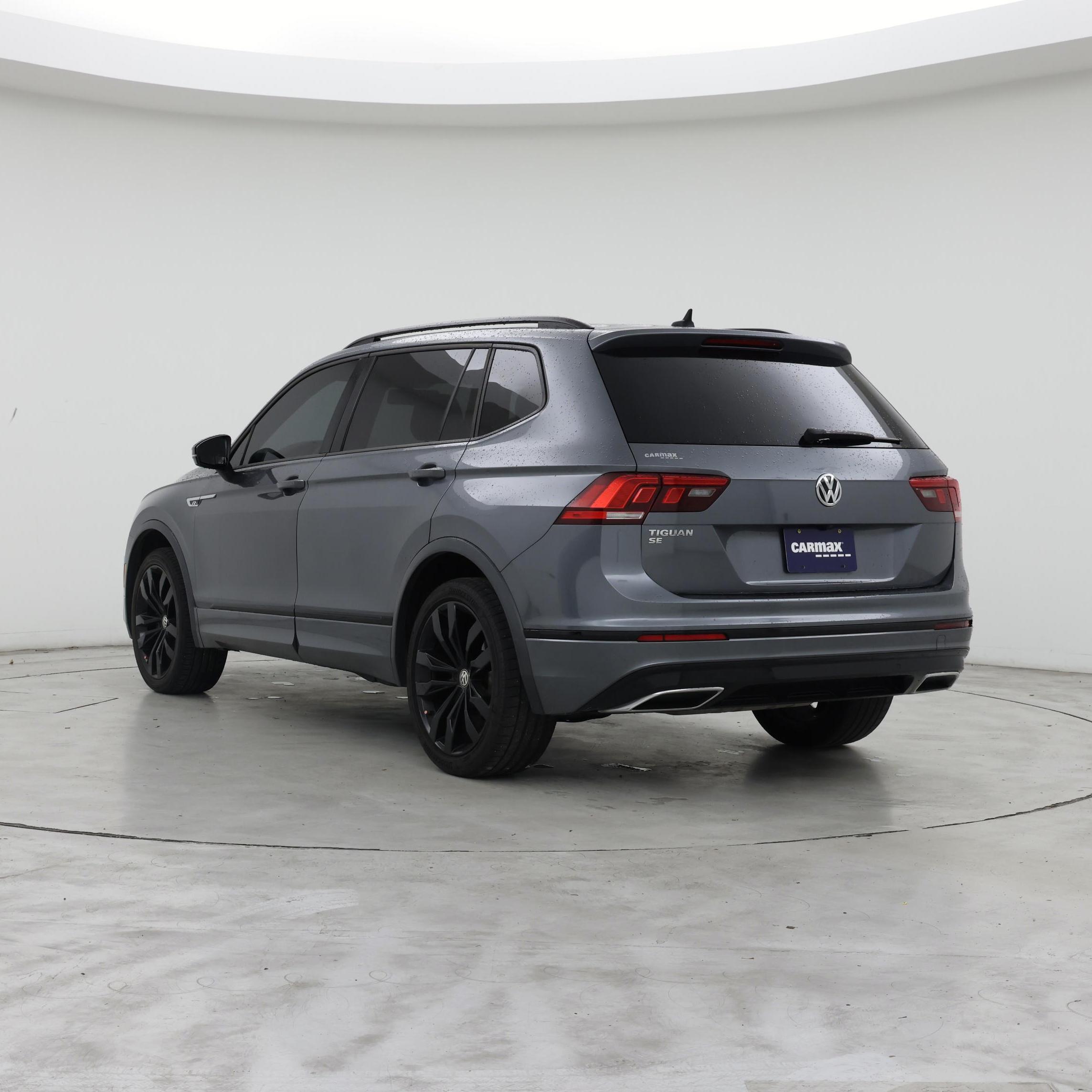 Thumbnail: 2020 Volkswagen Tiguan - 2
