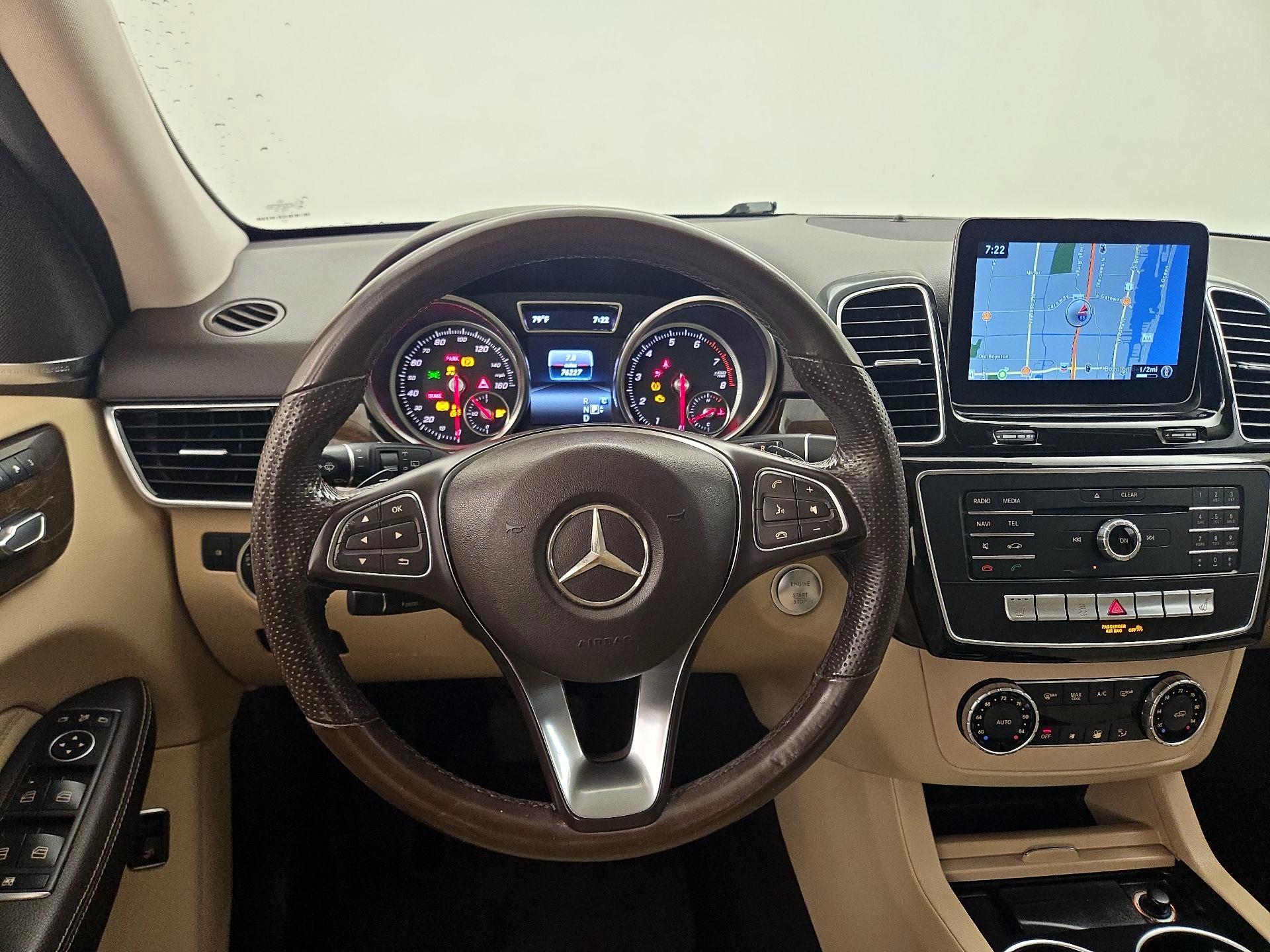 Thumbnail: 2018 Mercedes-Benz GLE - 10