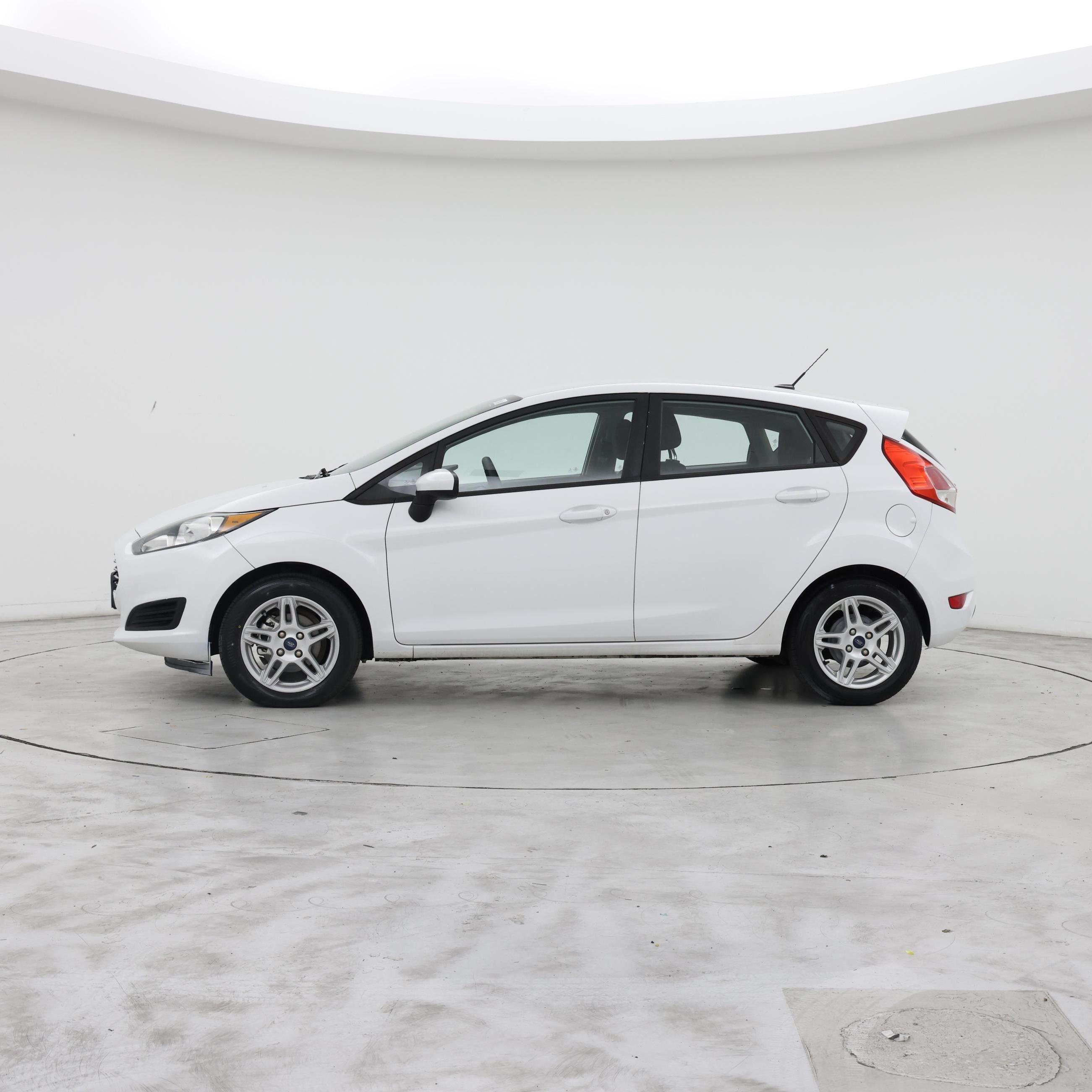 Thumbnail: 2019 Ford Fiesta - 3