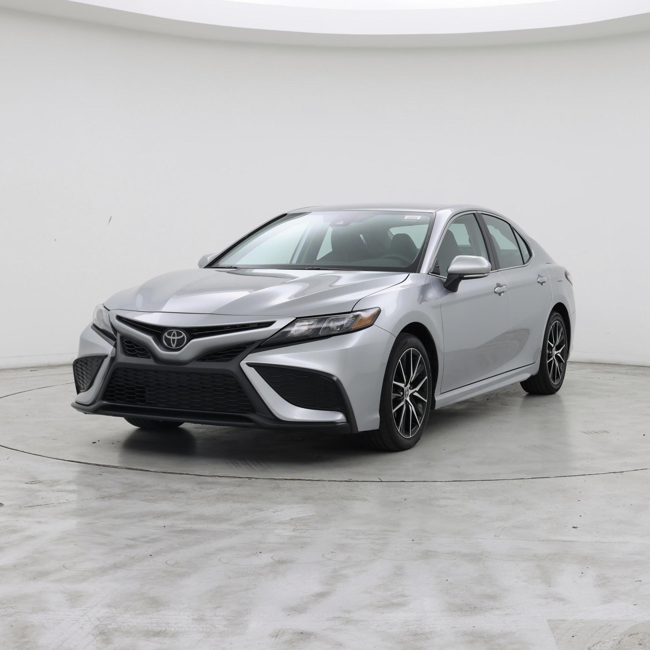 Thumbnail: 2023 Toyota Camry - 4