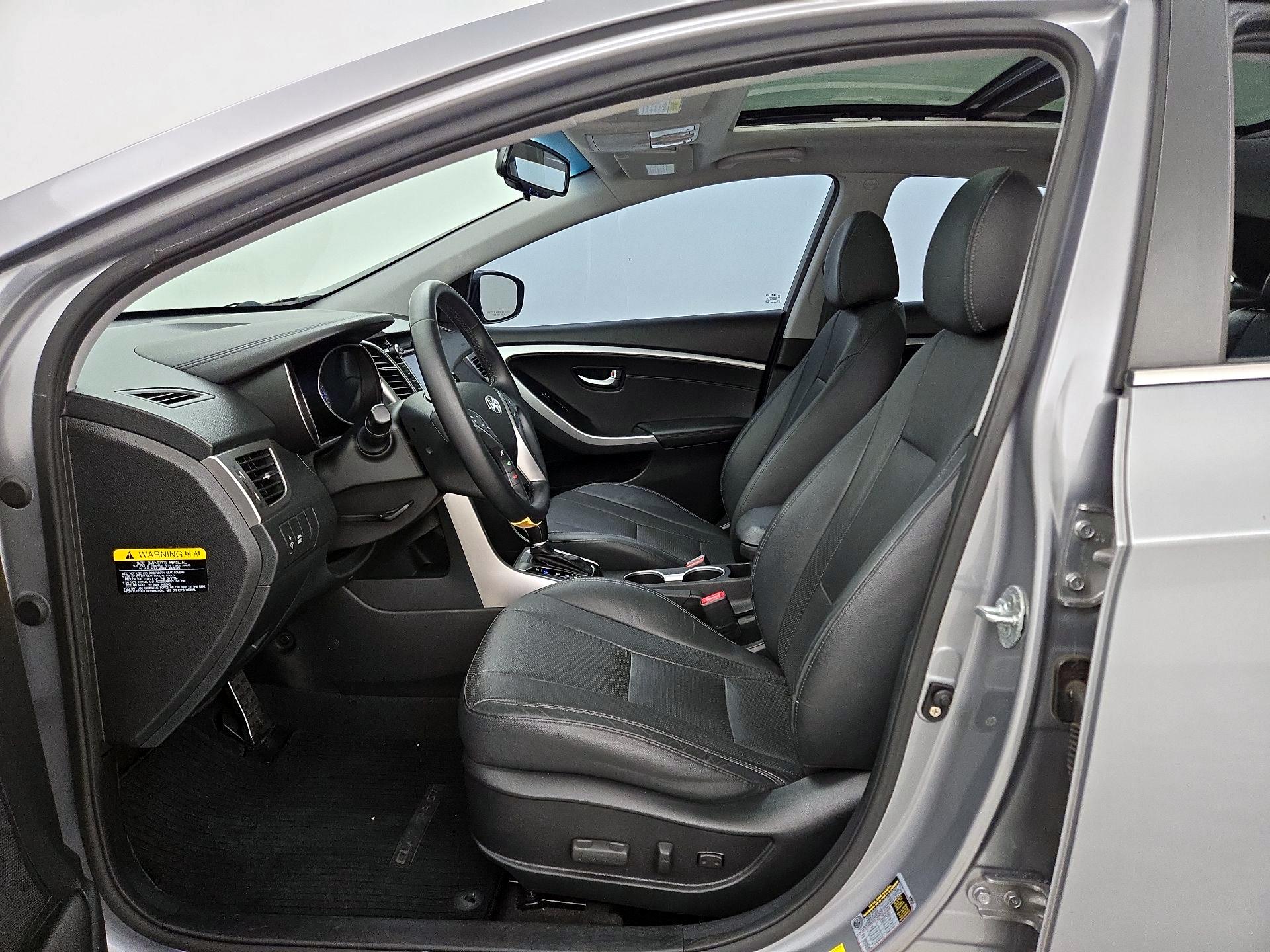 Thumbnail: 2015 Hyundai Elantra - 11