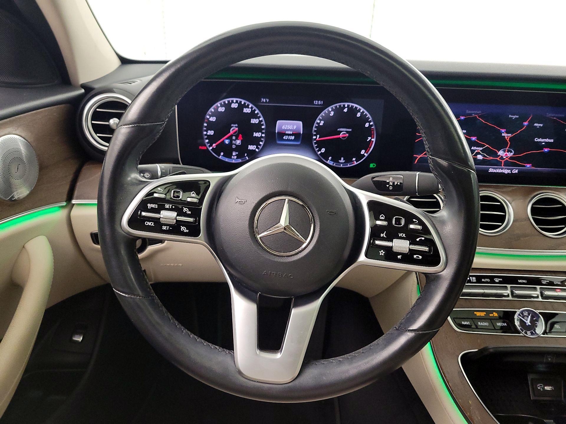 Thumbnail: 2020 Mercedes-Benz E-Class - 10