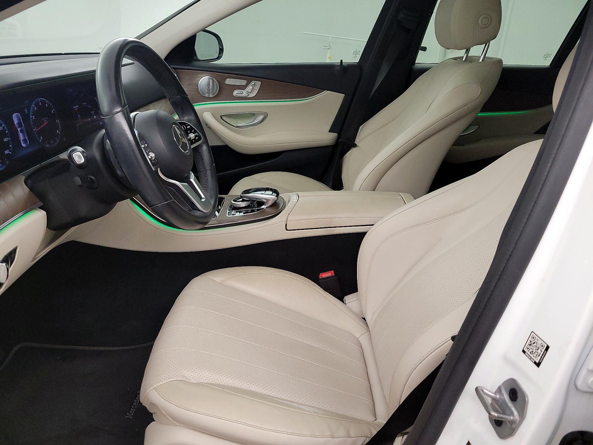 Thumbnail: 2020 Mercedes-Benz E-Class - 11