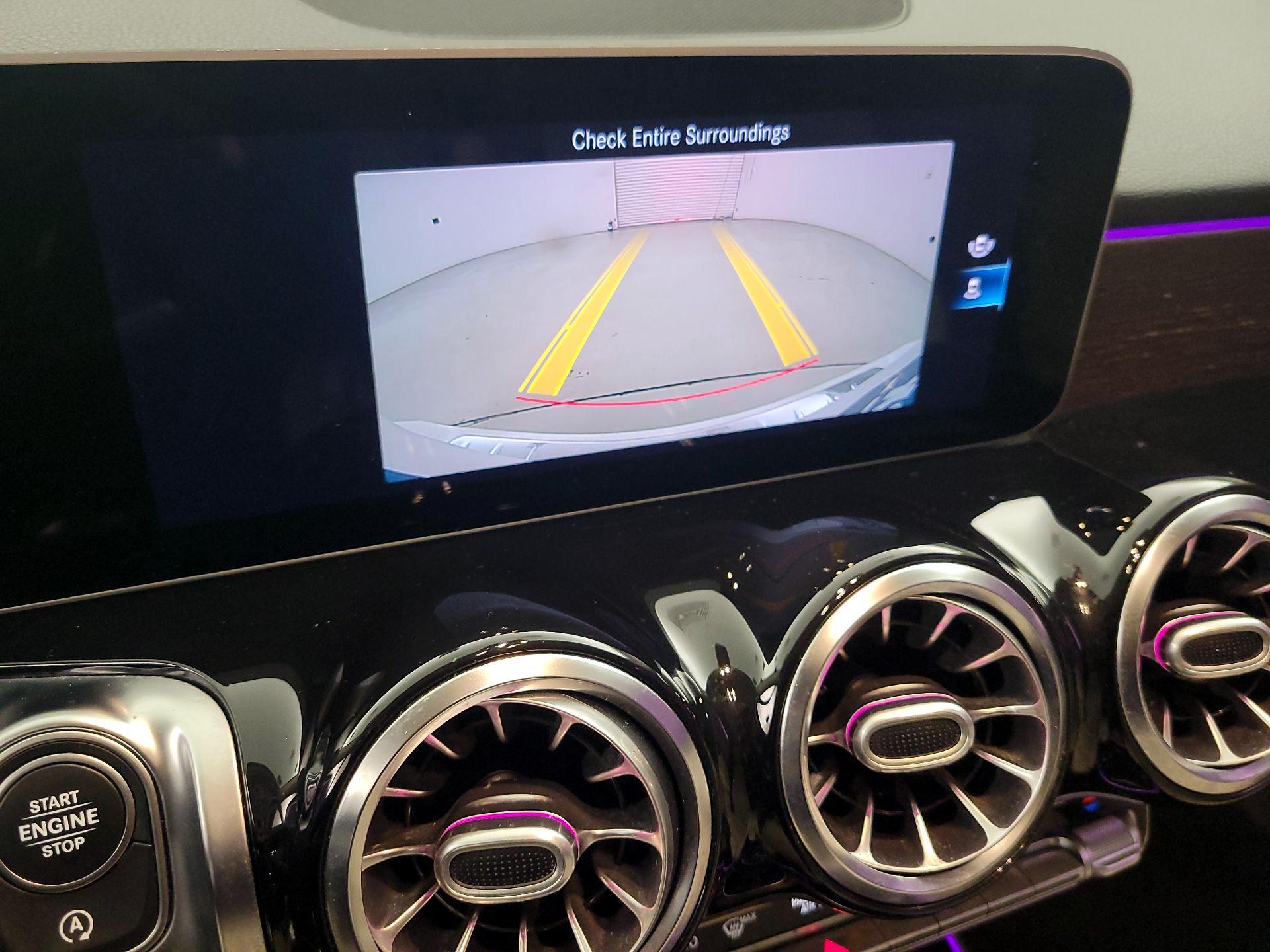 Thumbnail: 2021 Mercedes-Benz GLB - 14