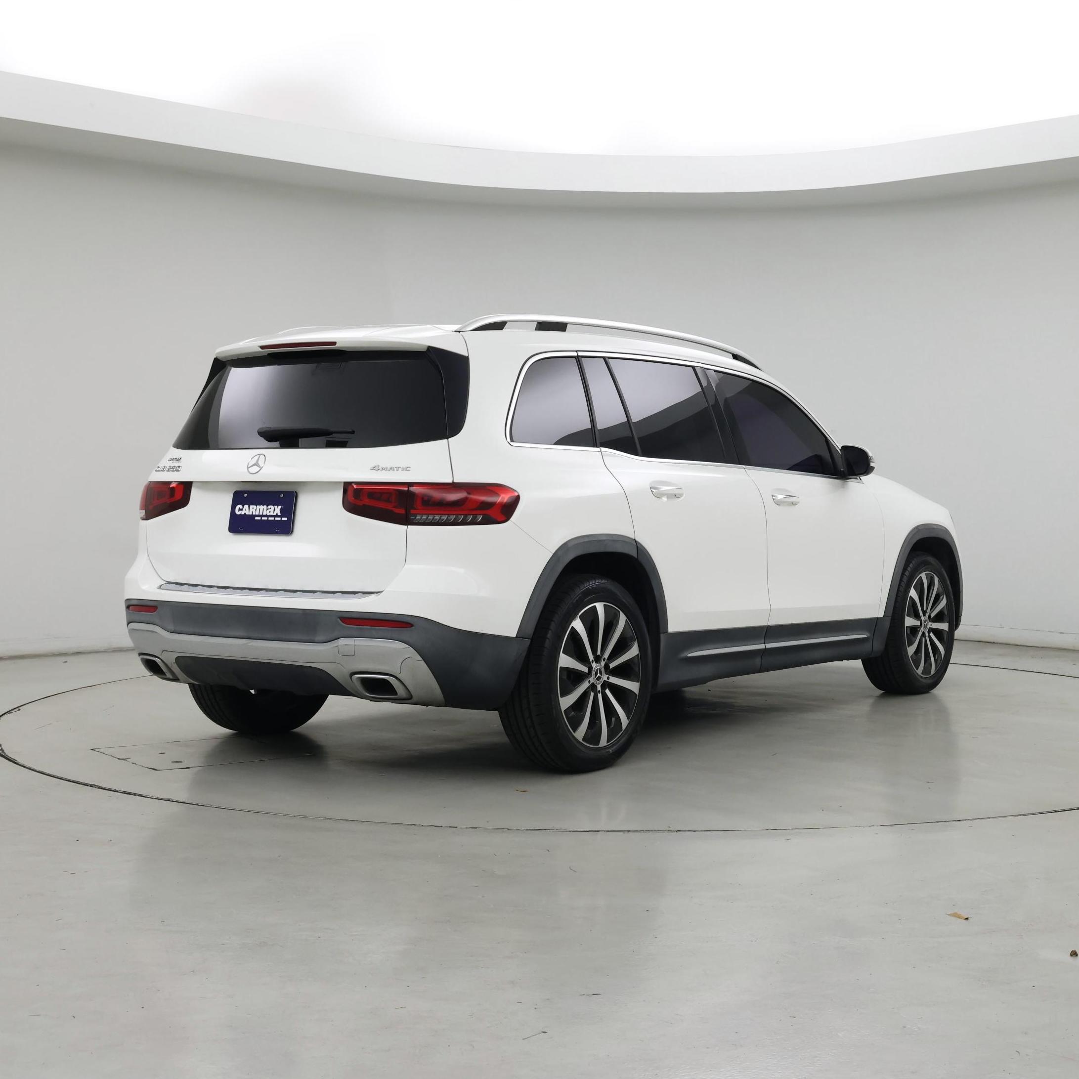 Thumbnail: 2021 Mercedes-Benz GLB - 8