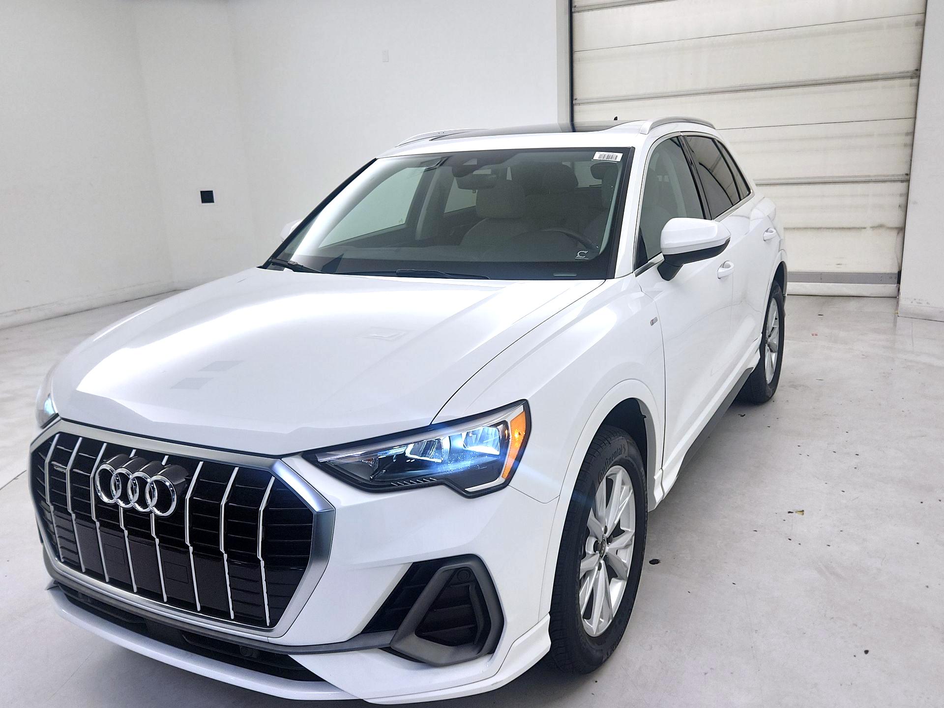 Thumbnail: 2022 Audi Q3 - 3