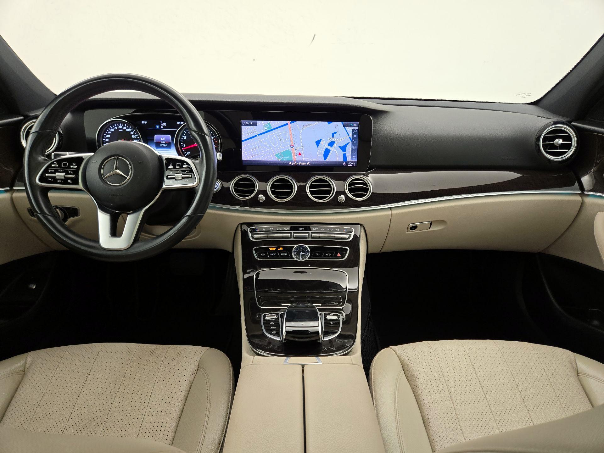 Thumbnail: 2019 Mercedes-Benz E-Class - 9