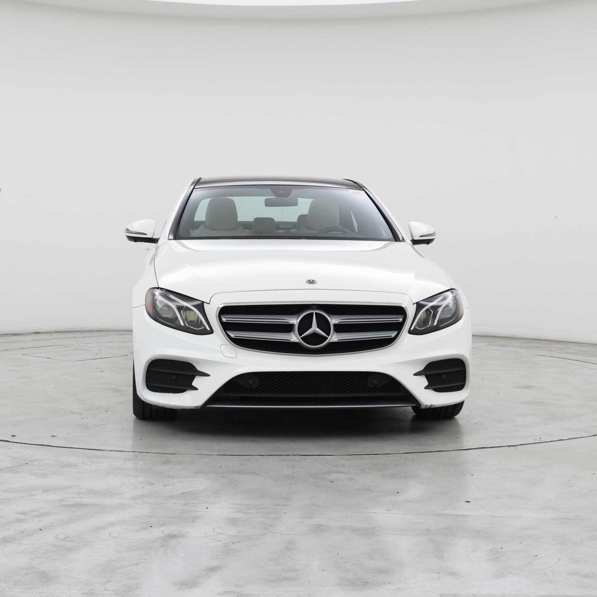 Thumbnail: 2019 Mercedes-Benz E-Class - 5