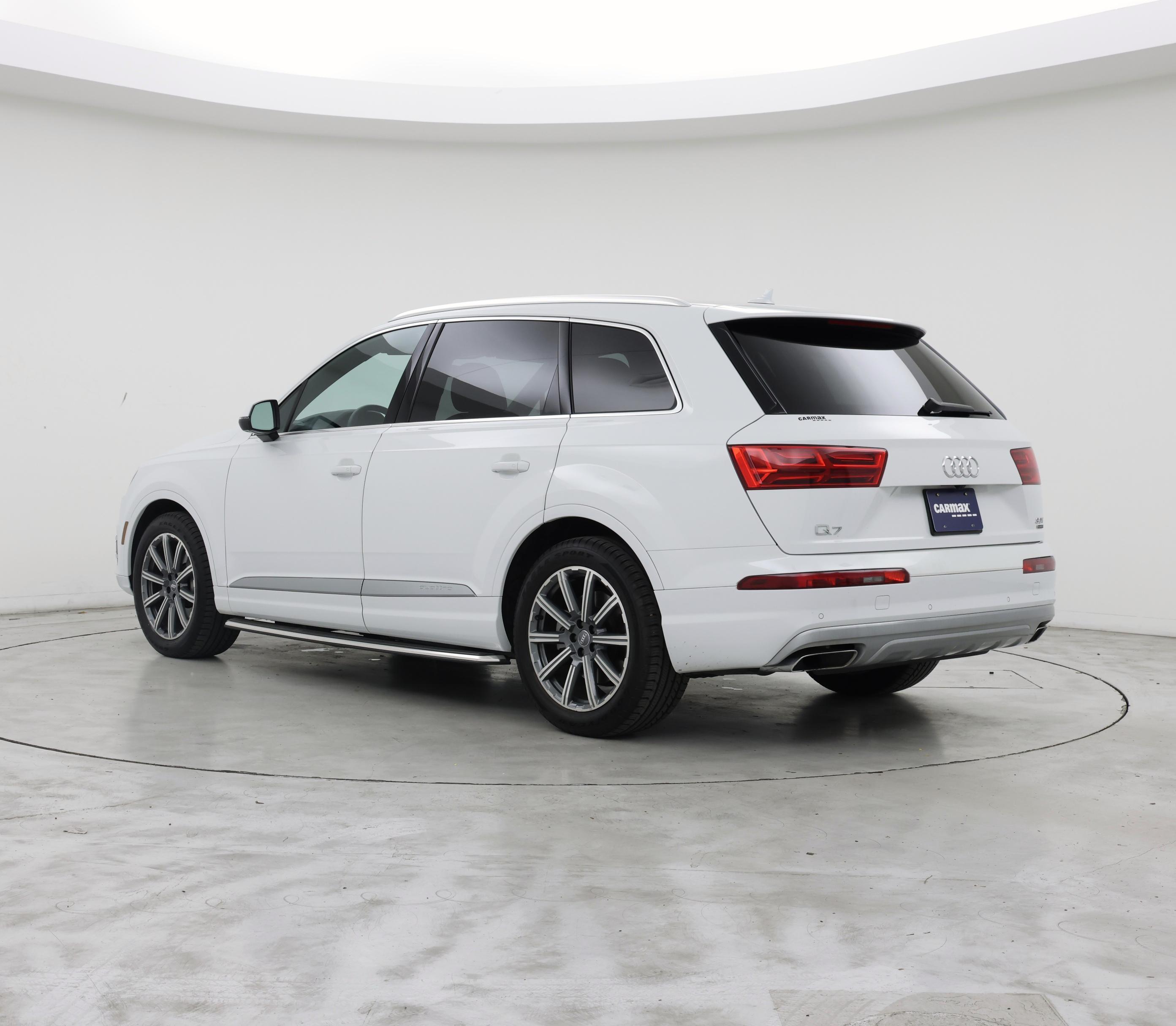 Thumbnail: 2018 Audi Q7 - 2