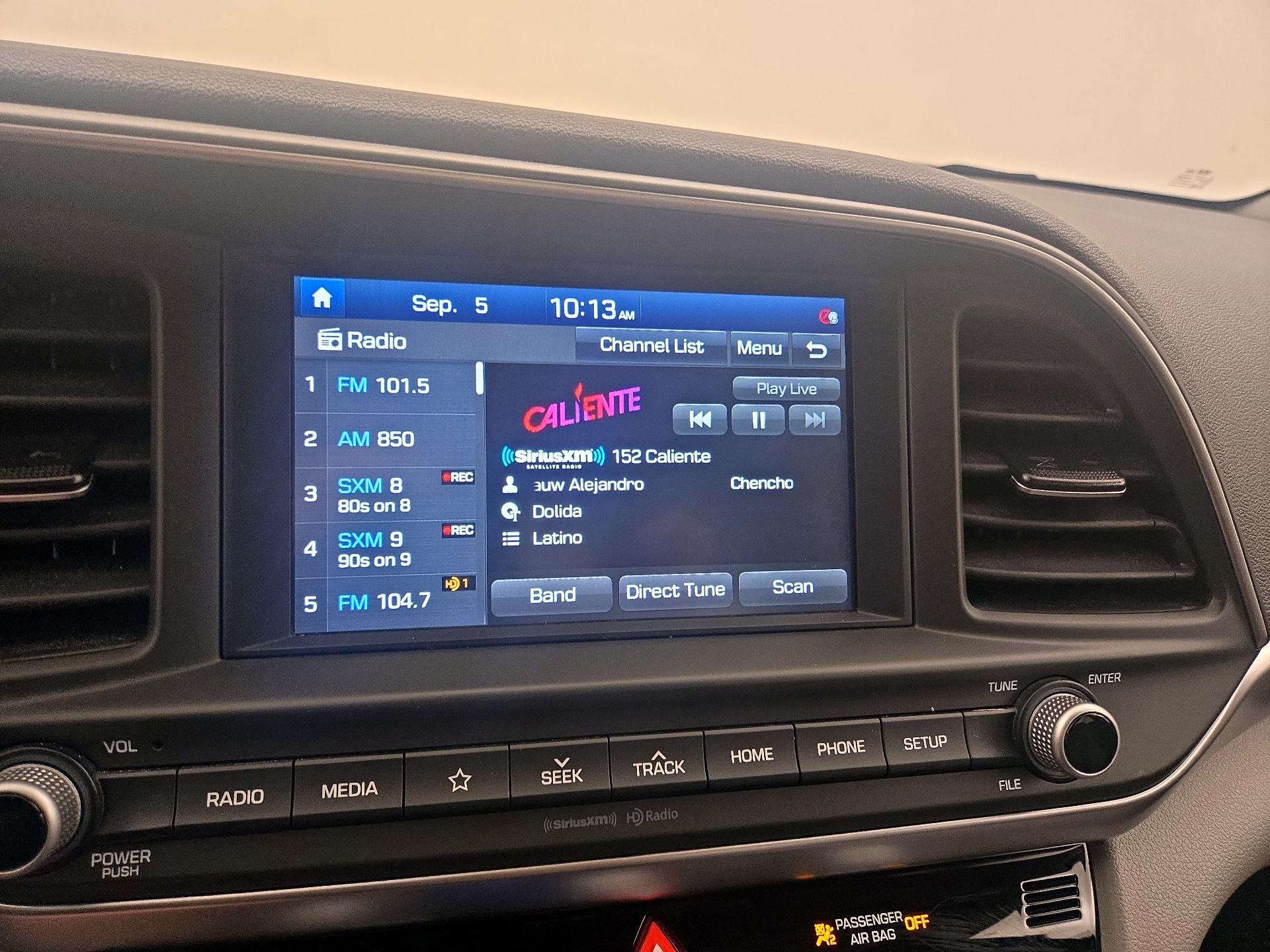 Thumbnail: 2020 Hyundai Elantra - 15
