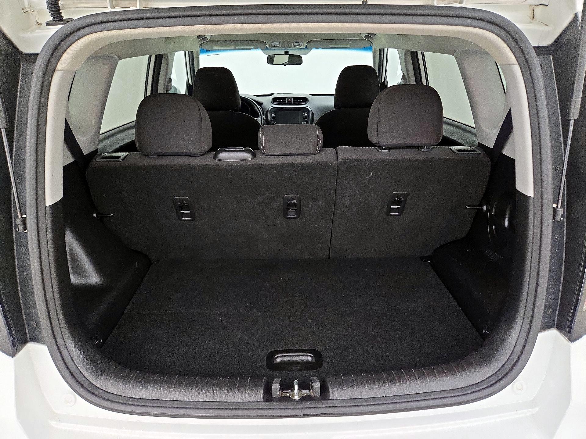 Thumbnail: 2018 Kia Soul - 20