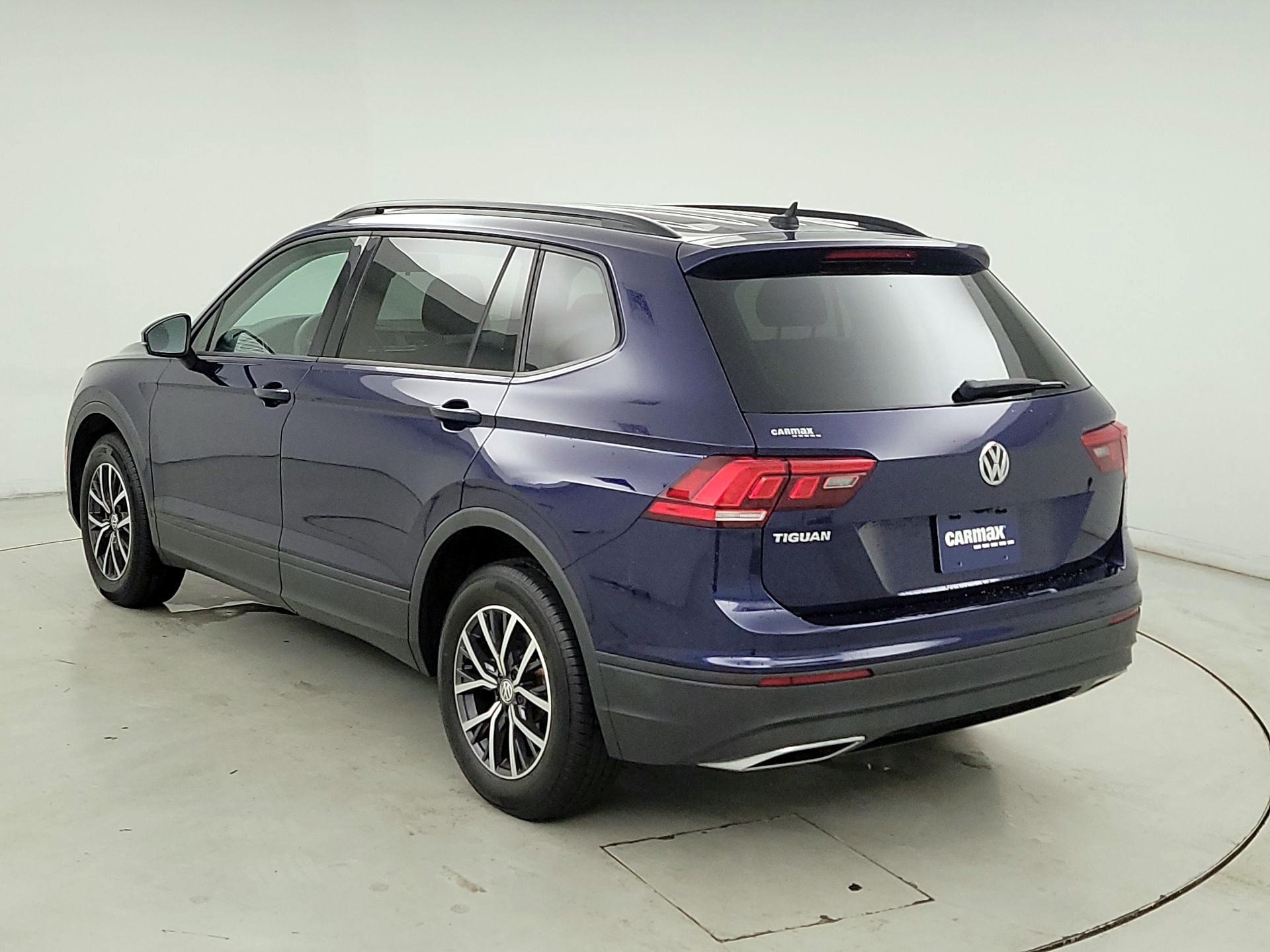 Thumbnail: 2021 Volkswagen Tiguan - 7