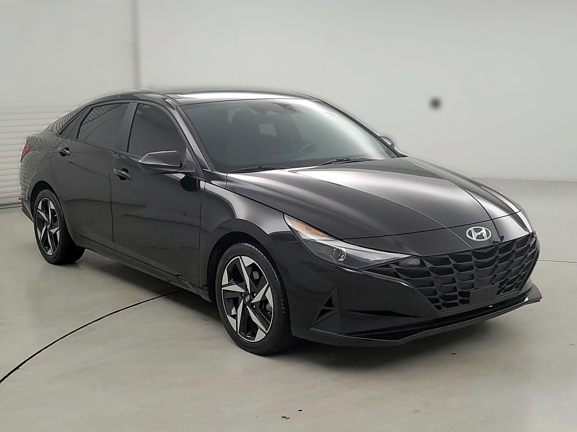 Thumbnail: 2023 Hyundai Elantra - 1