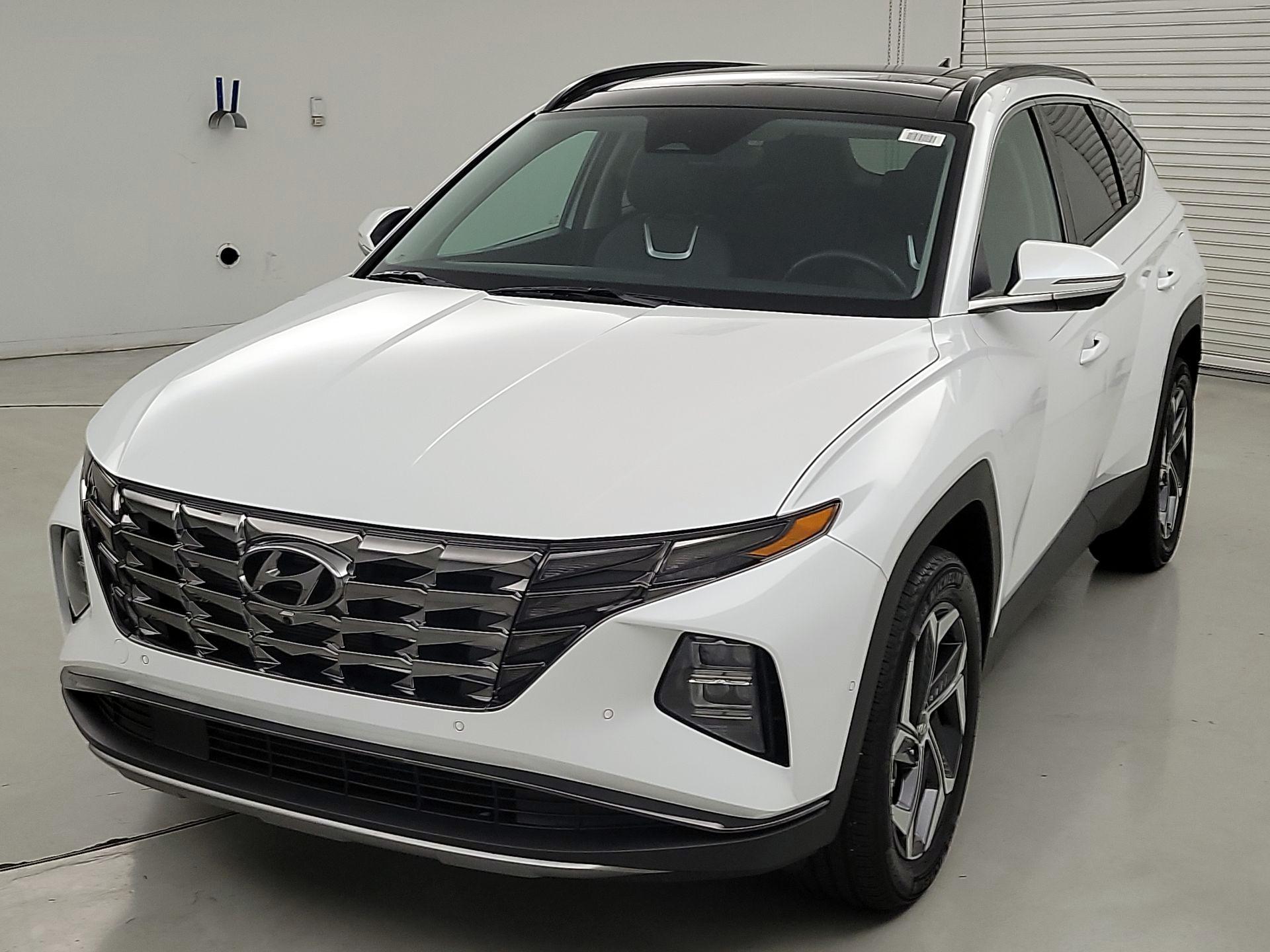 Thumbnail: 2023 Hyundai Tucson - 3