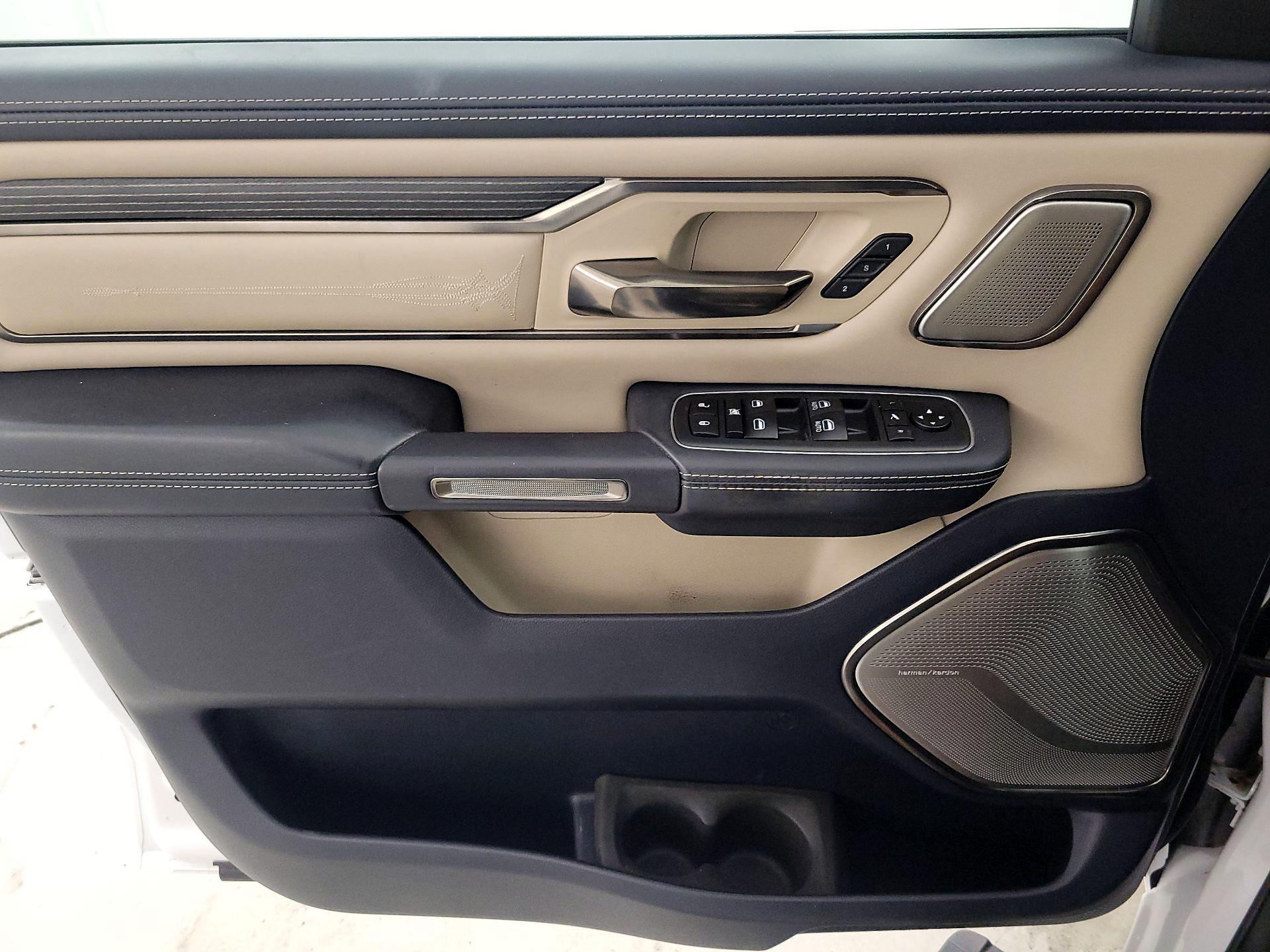 Thumbnail: 2020 RAM 1500 - 10