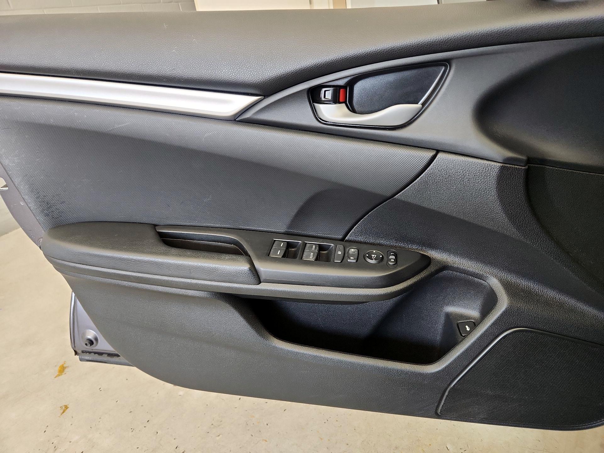 Thumbnail: 2021 Honda Civic - 12