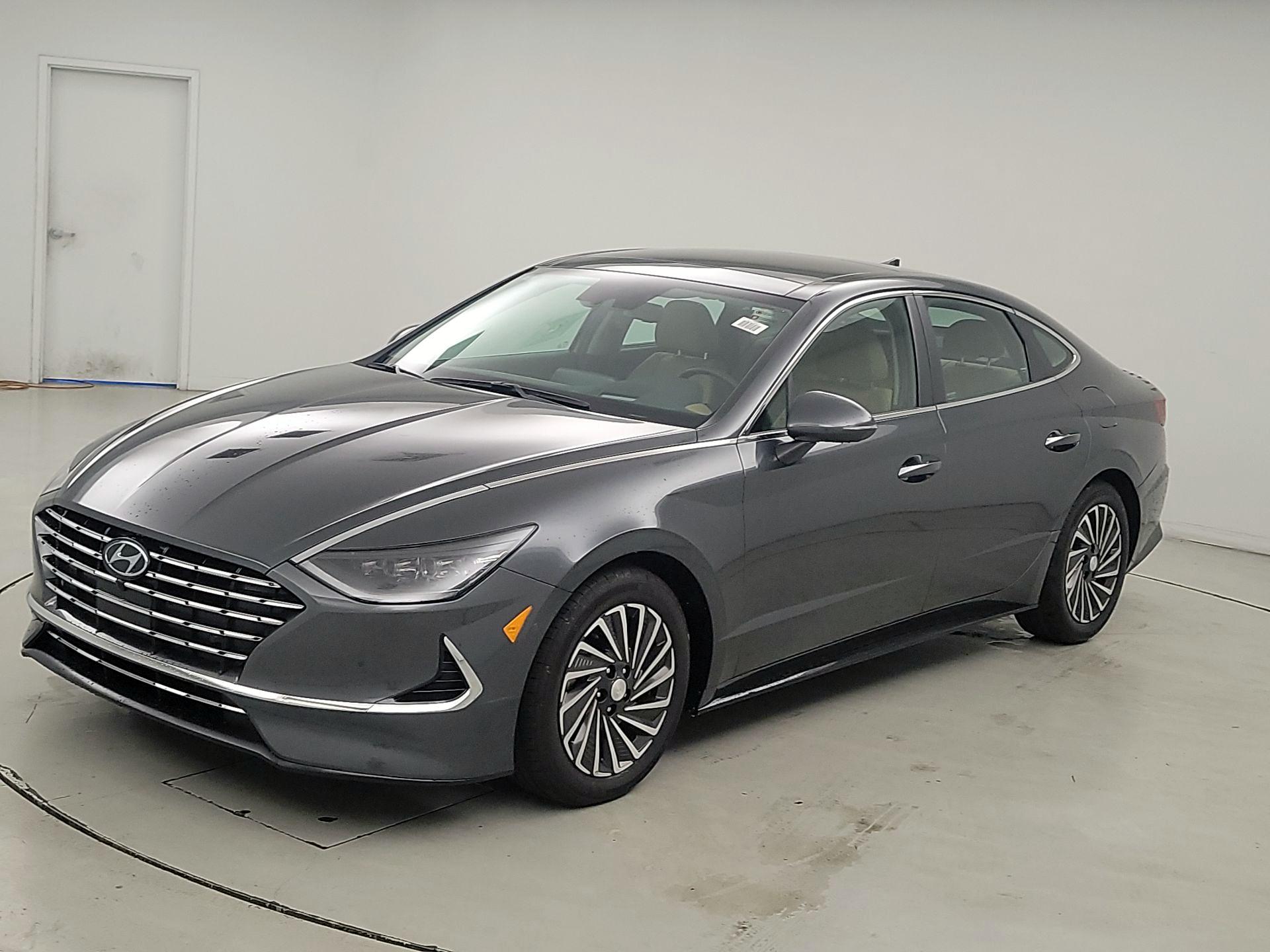 Thumbnail: 2023 Hyundai Sonata - 3