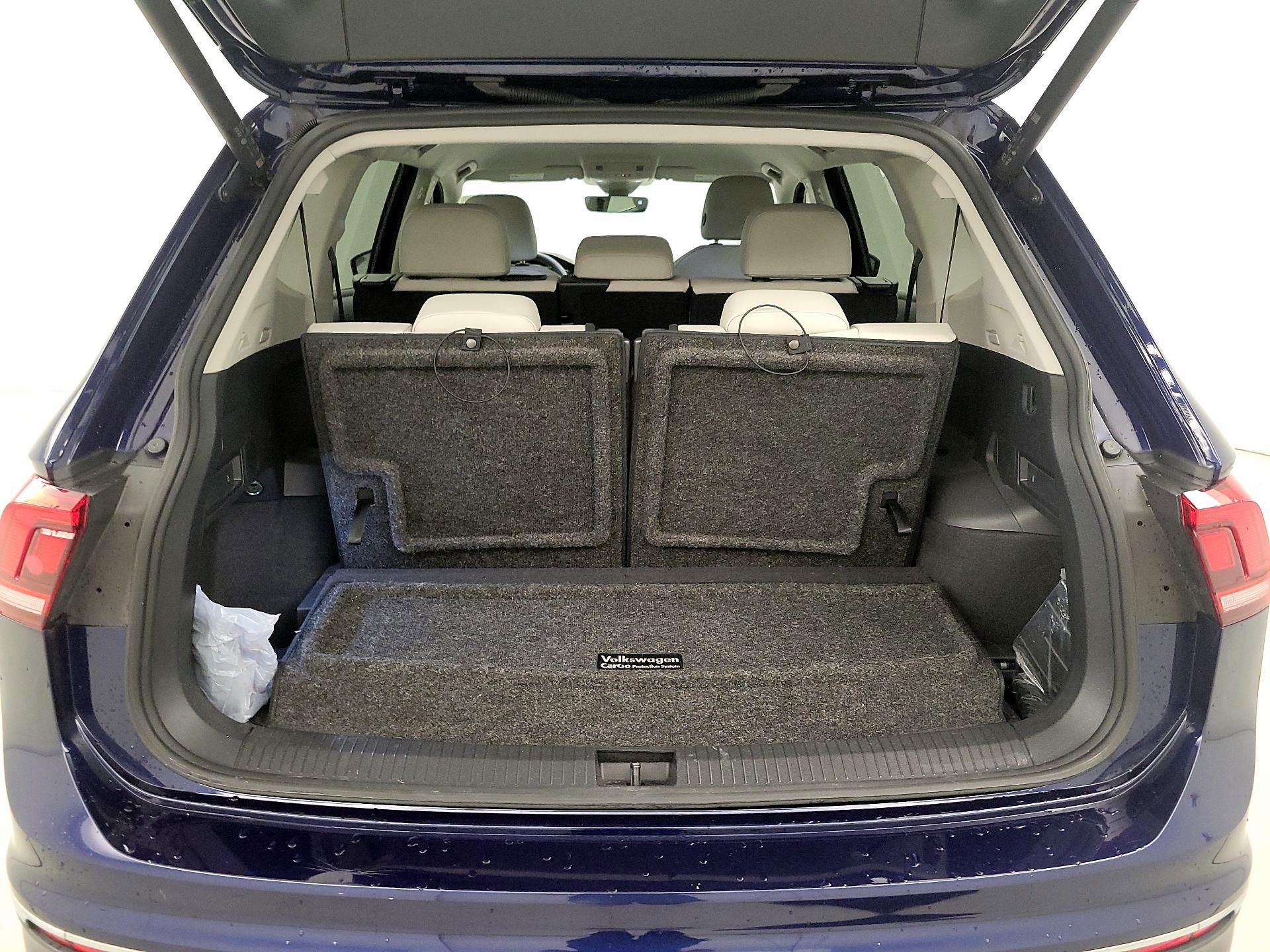 Thumbnail: 2022 Volkswagen Tiguan - 19