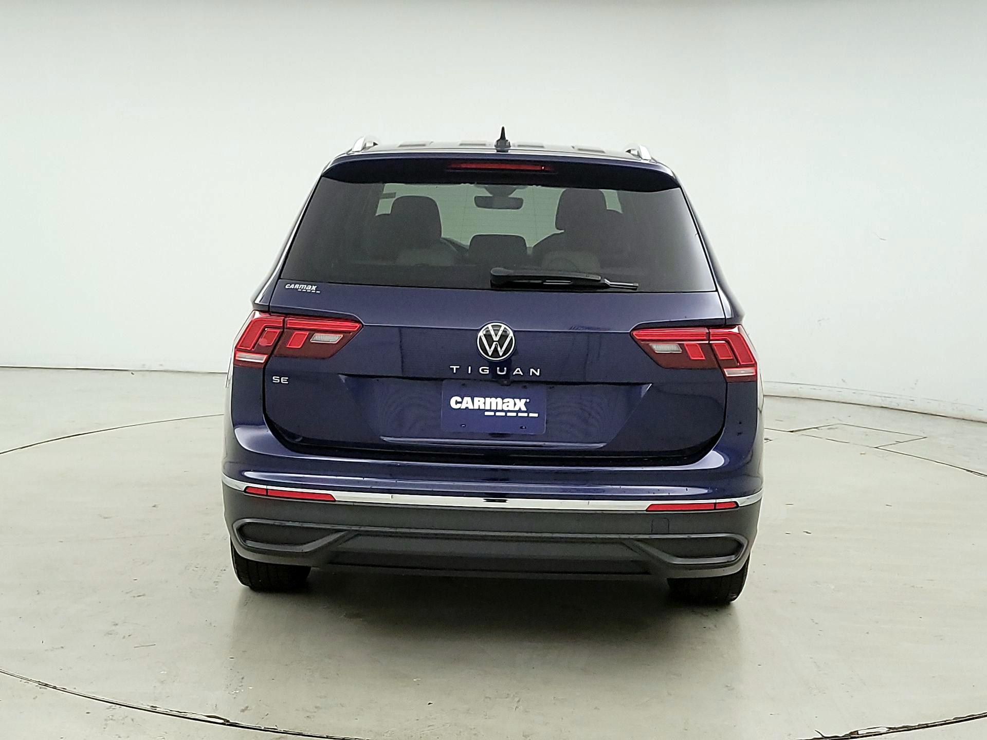 Thumbnail: 2022 Volkswagen Tiguan - 6