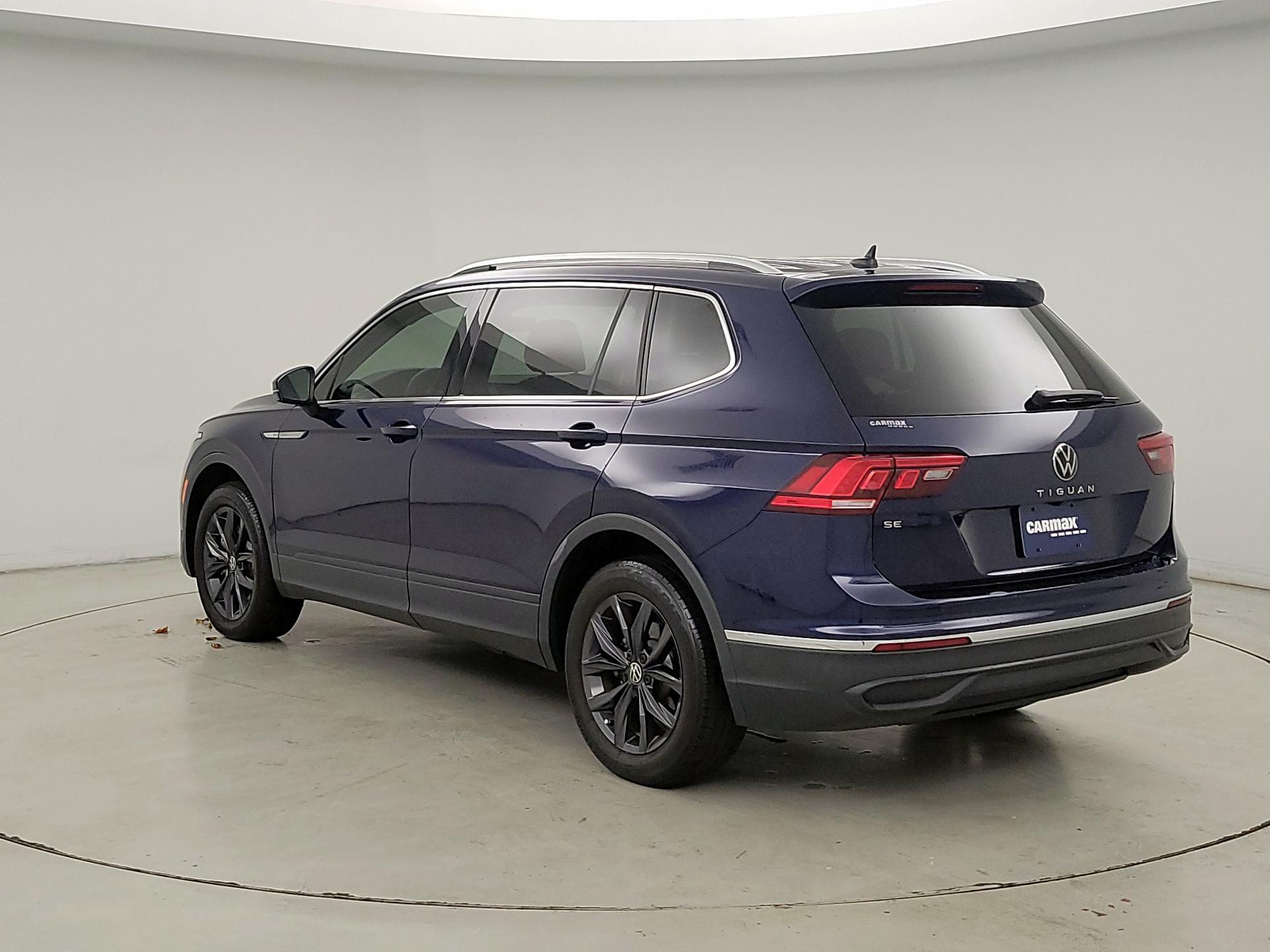 Thumbnail: 2022 Volkswagen Tiguan - 7