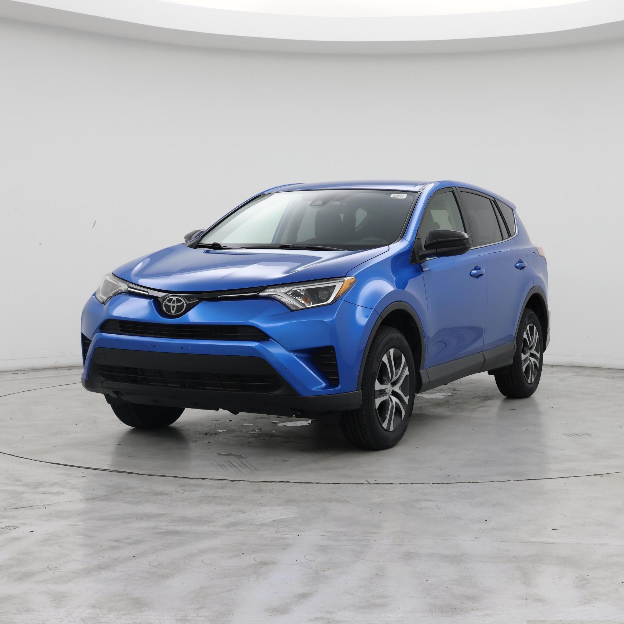 Thumbnail: 2017 Toyota RAV4 - 4