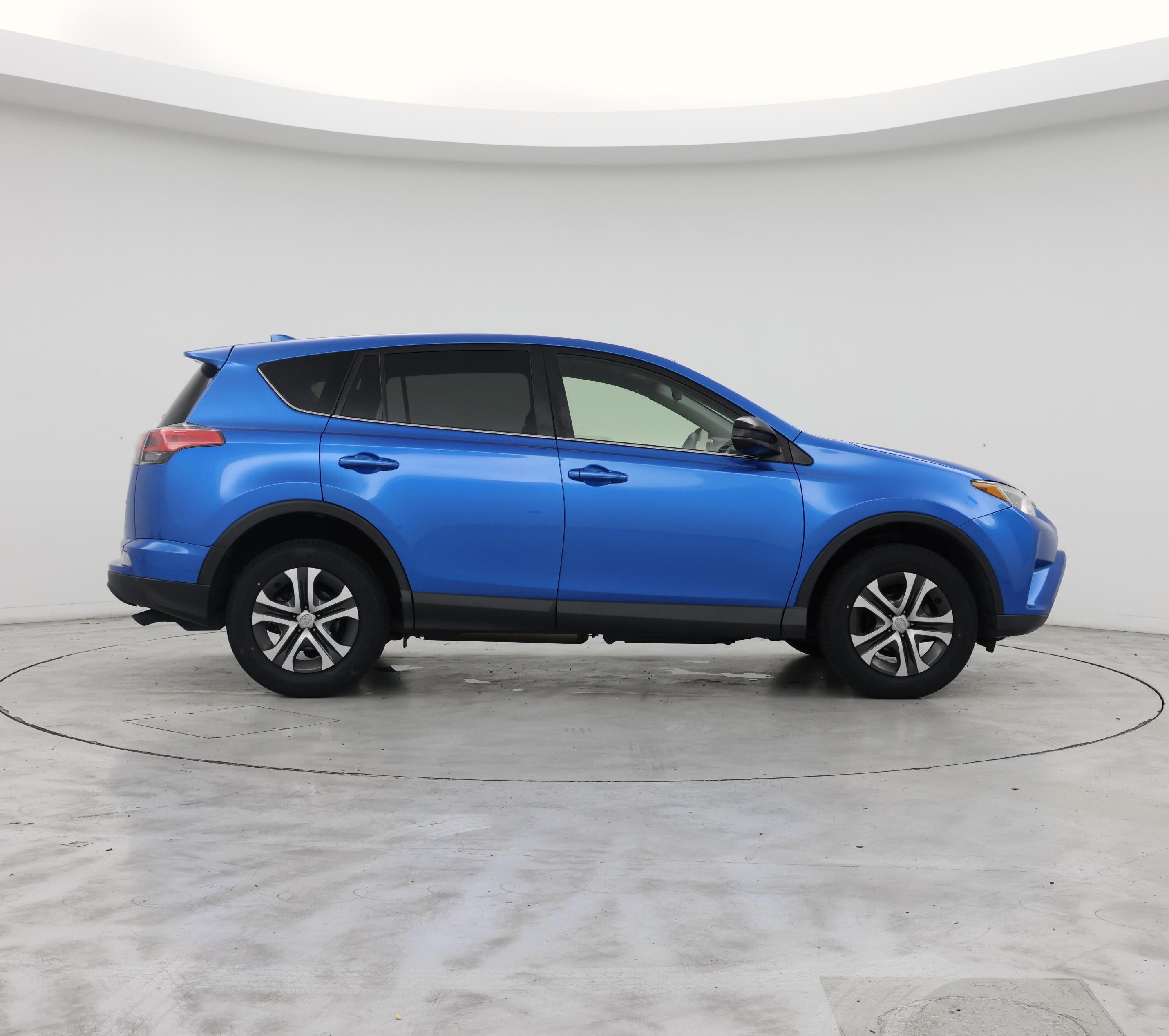 Thumbnail: 2017 Toyota RAV4 - 7