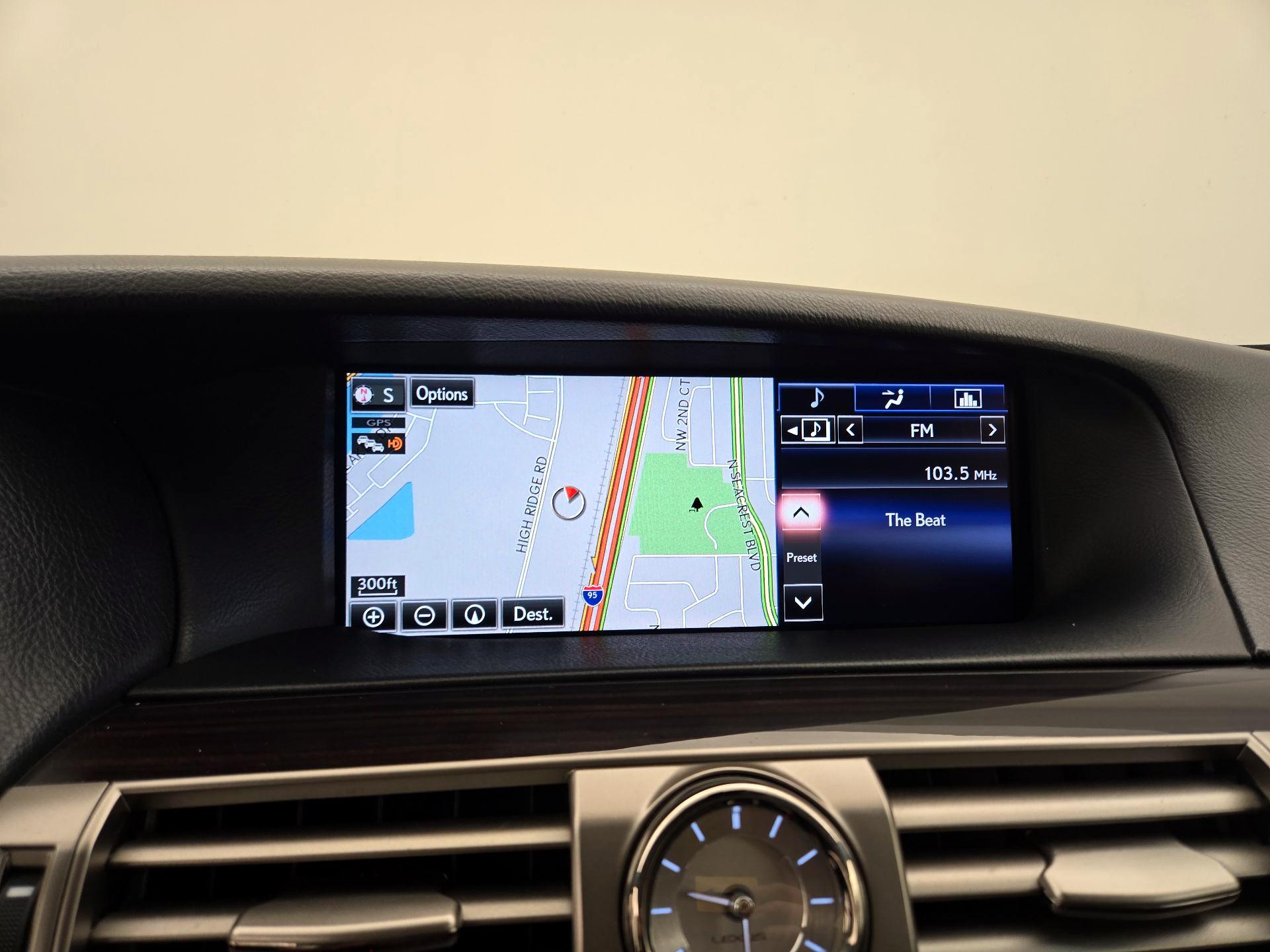 Thumbnail: 2015 Lexus LS - 14
