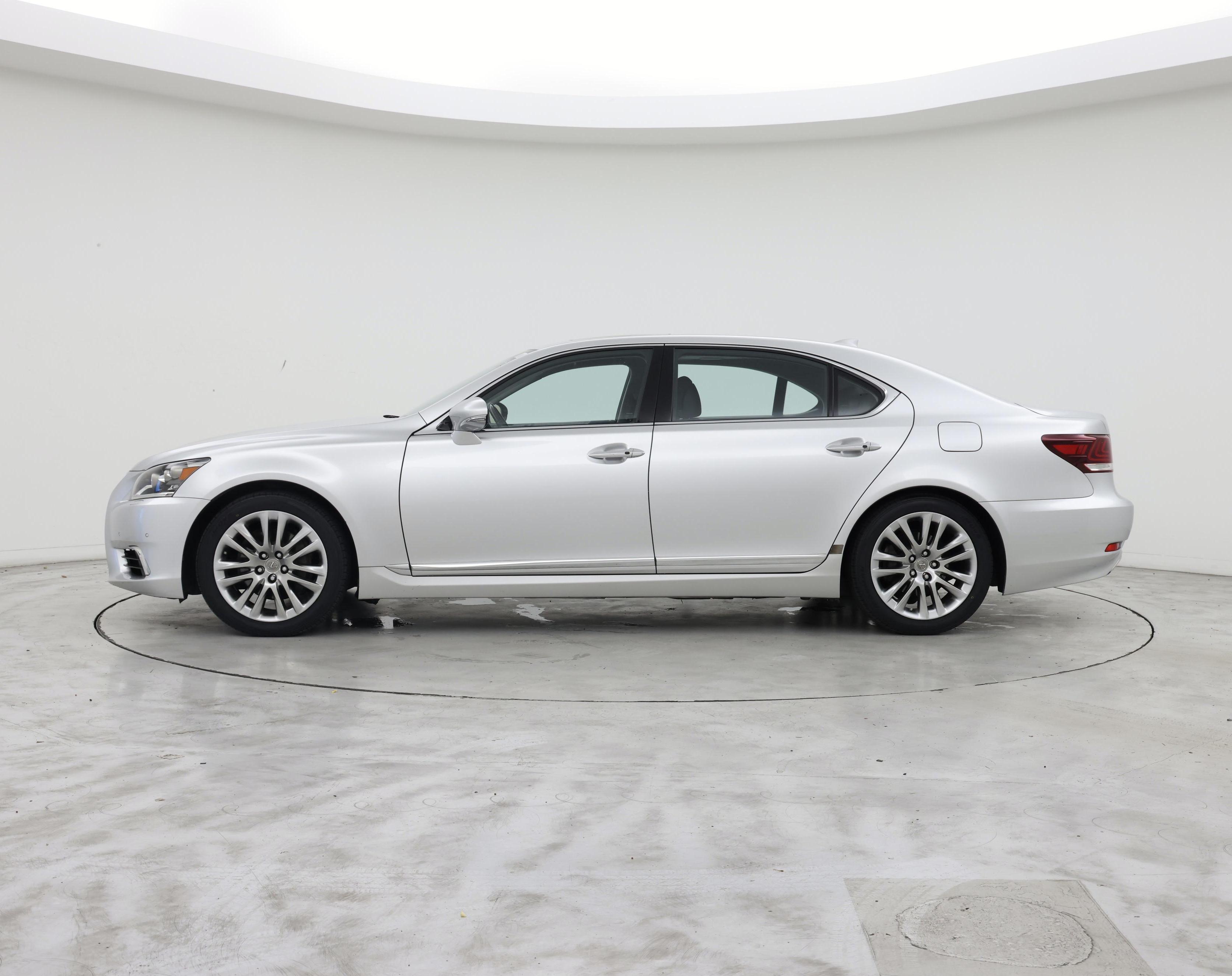 Thumbnail: 2015 Lexus LS - 3