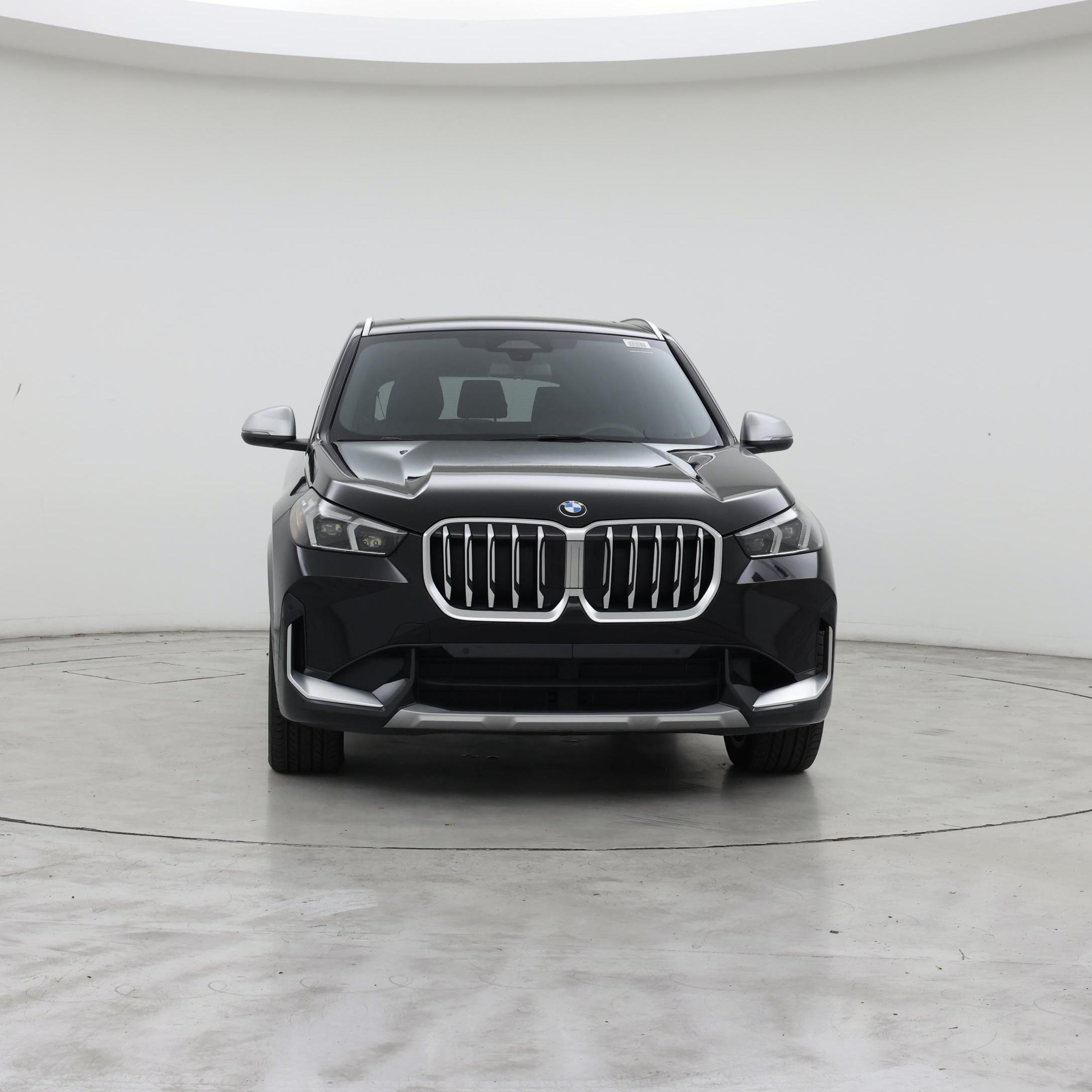 Thumbnail: 2023 BMW X1 - 5