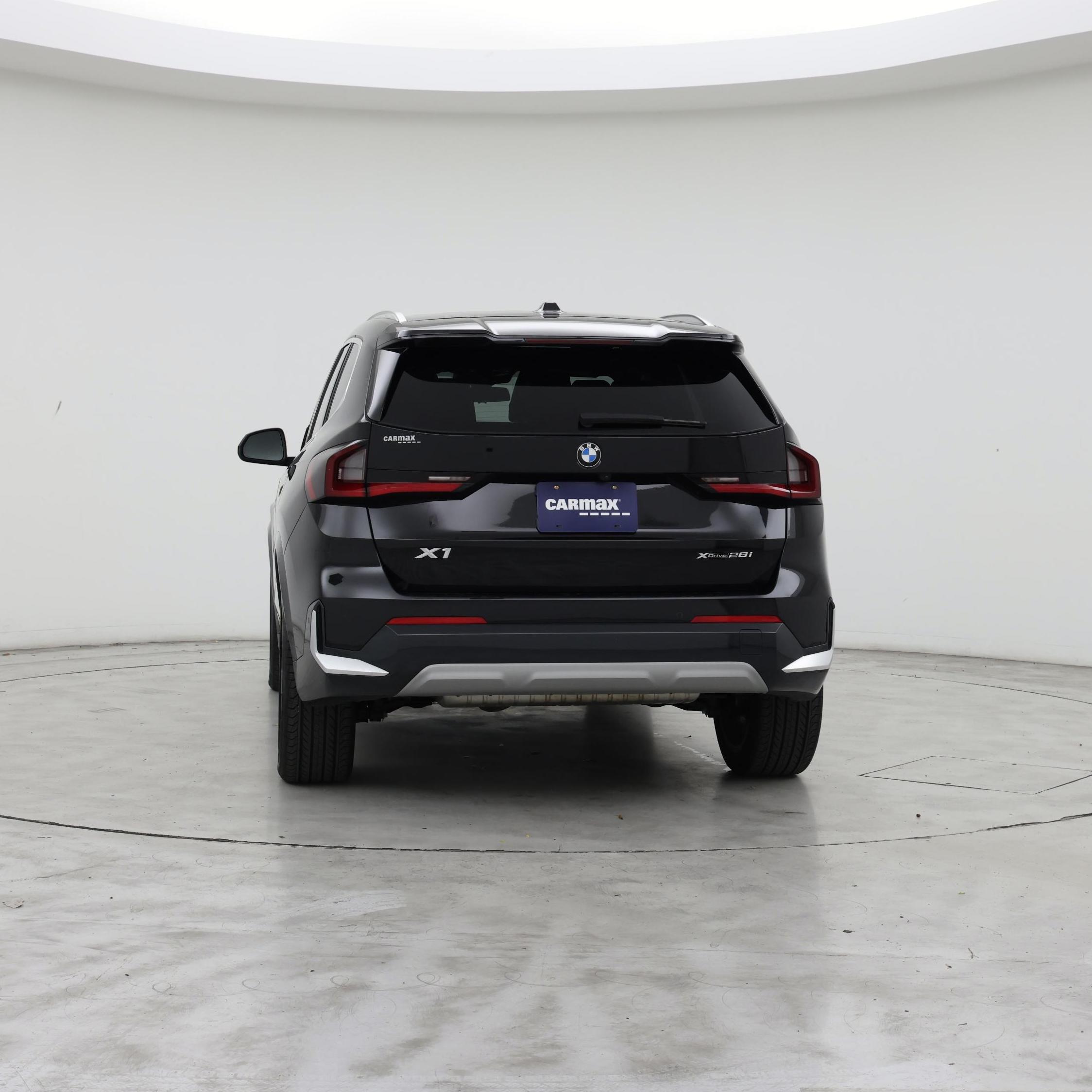 Thumbnail: 2023 BMW X1 - 6