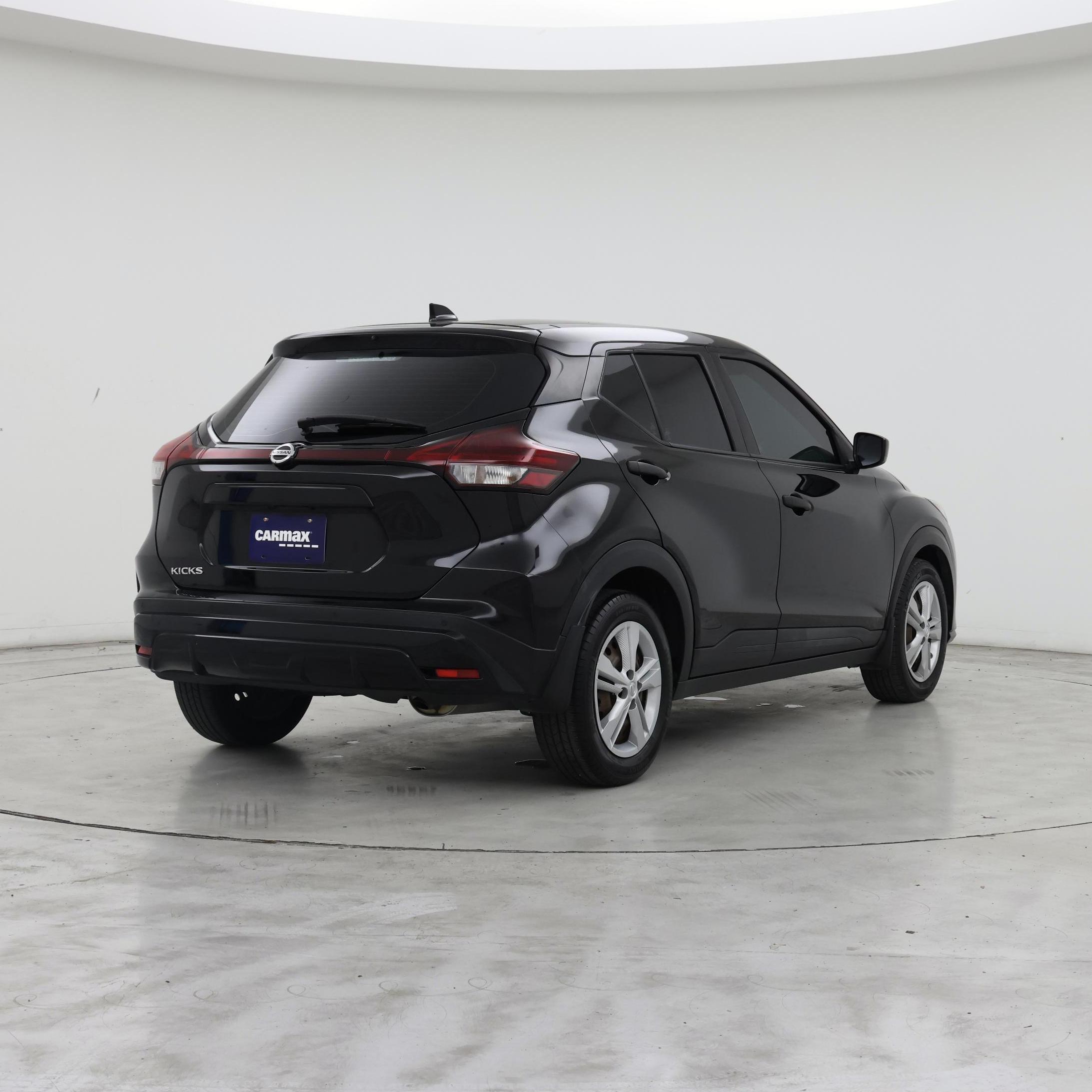 Thumbnail: 2021 Nissan Kicks - 8