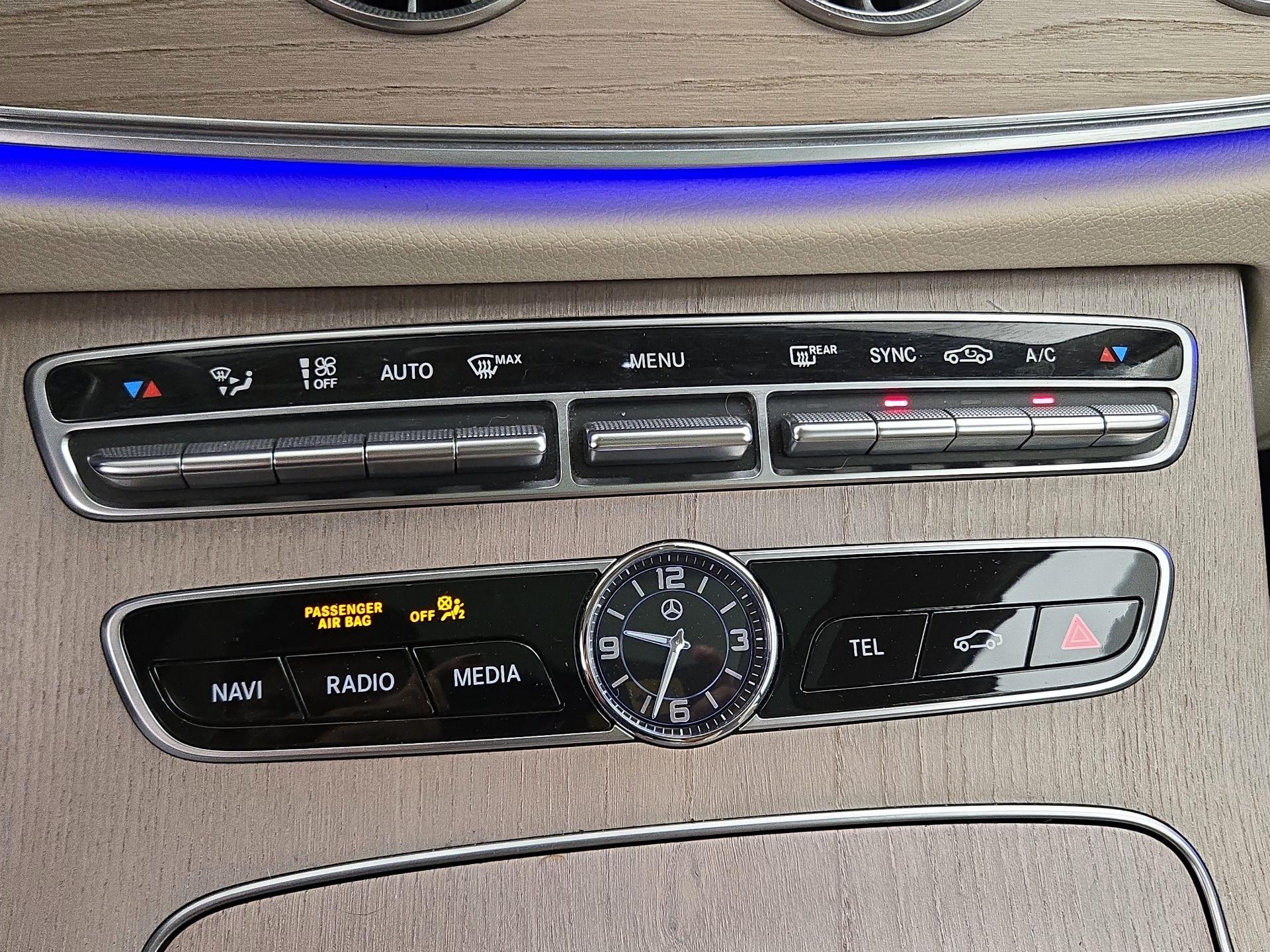 Thumbnail: 2018 Mercedes-Benz E-Class - 17