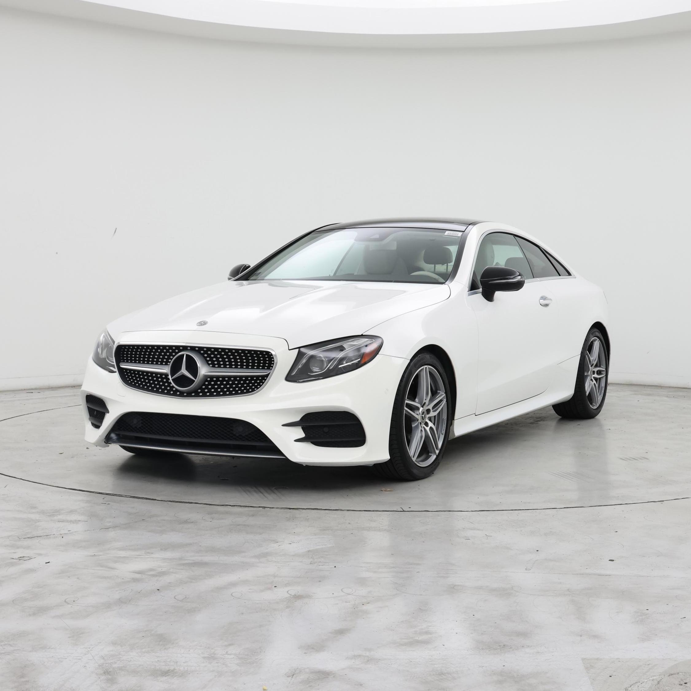 Thumbnail: 2018 Mercedes-Benz E-Class - 4
