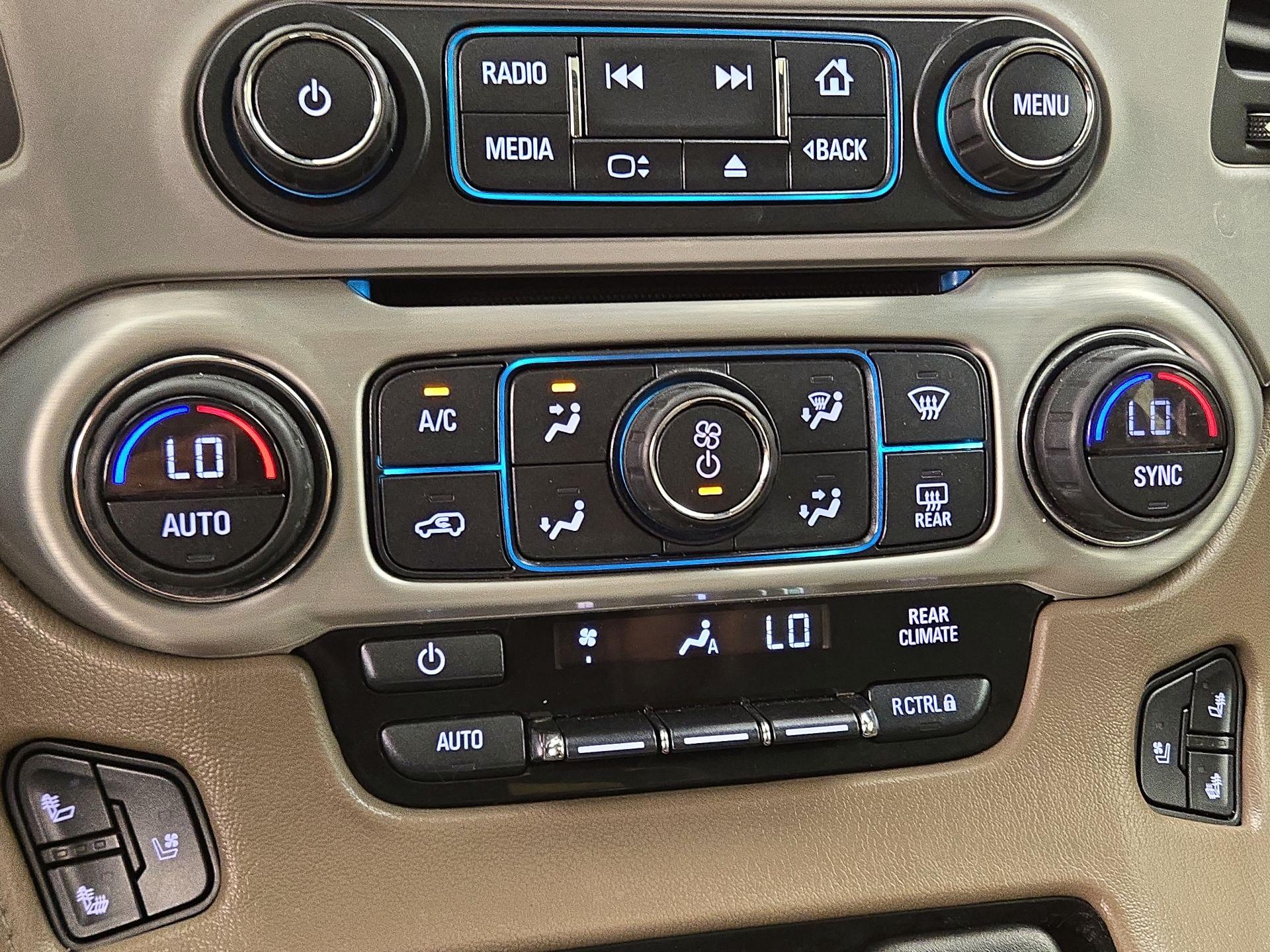 Thumbnail: 2017 GMC Yukon - 17