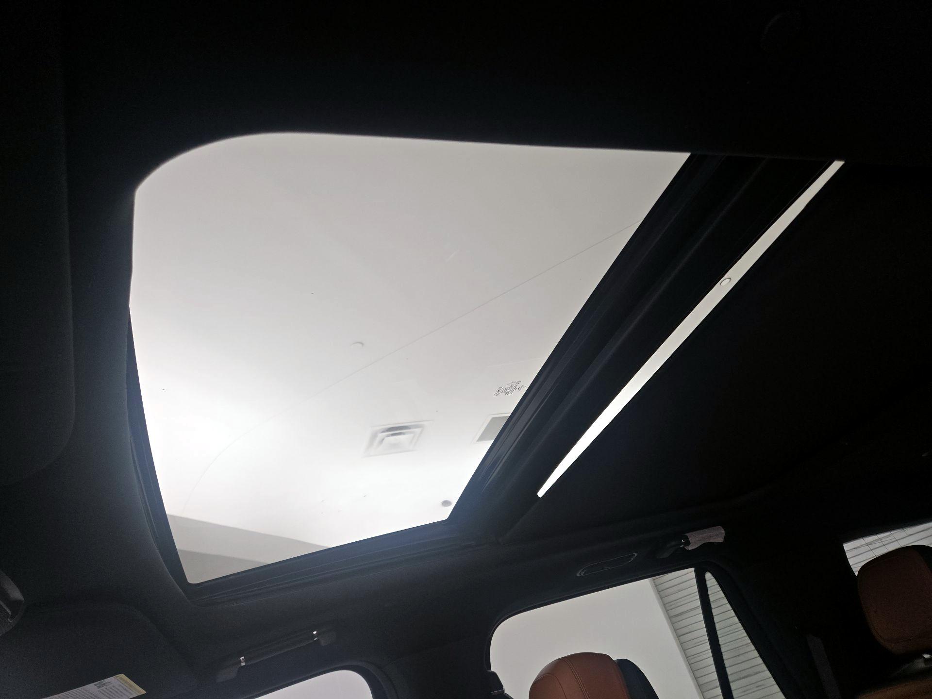 Thumbnail: 2020 Lincoln Navigator - 20