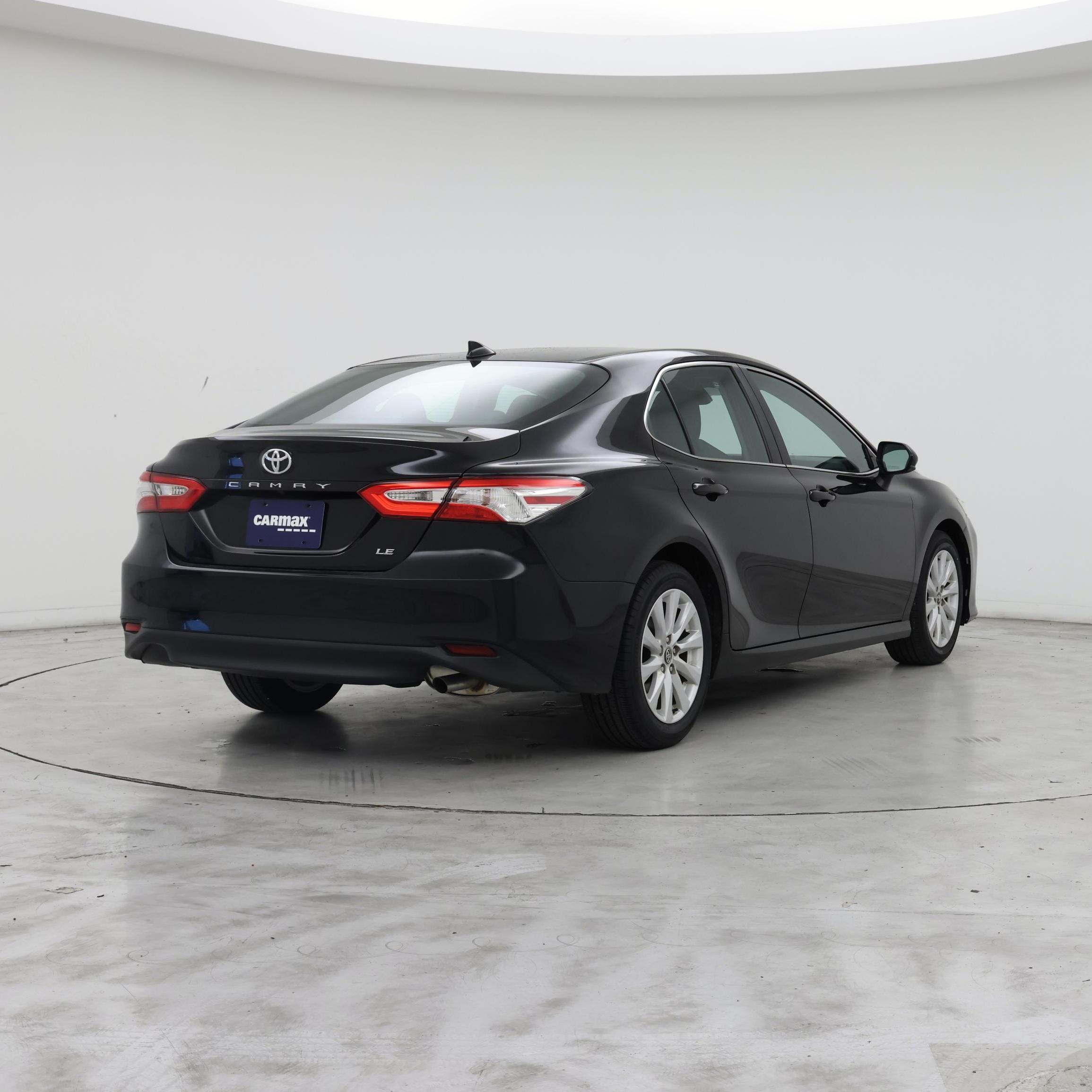 Thumbnail: 2020 Toyota Camry - 8