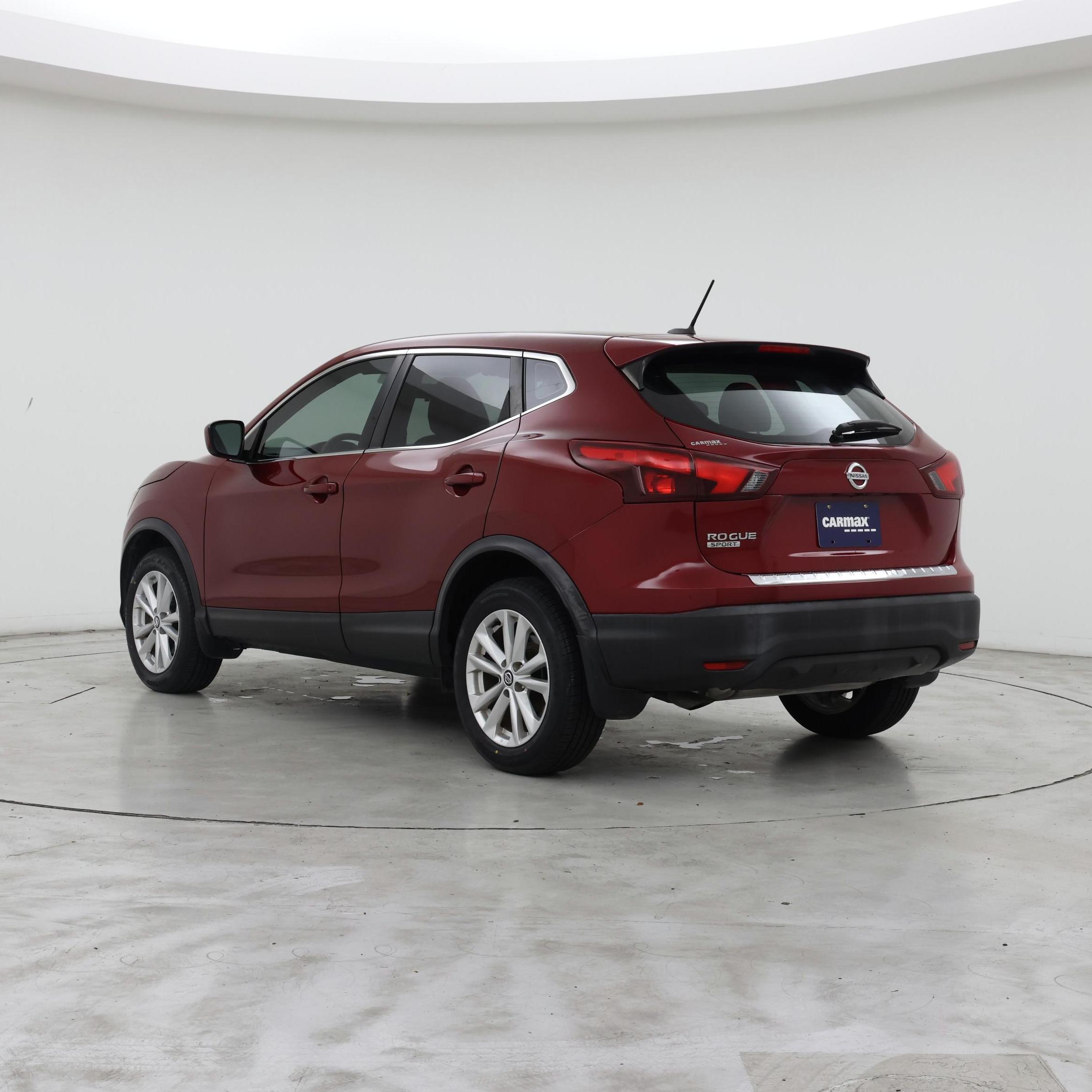 Thumbnail: 2019 Nissan Rogue Sport - 2