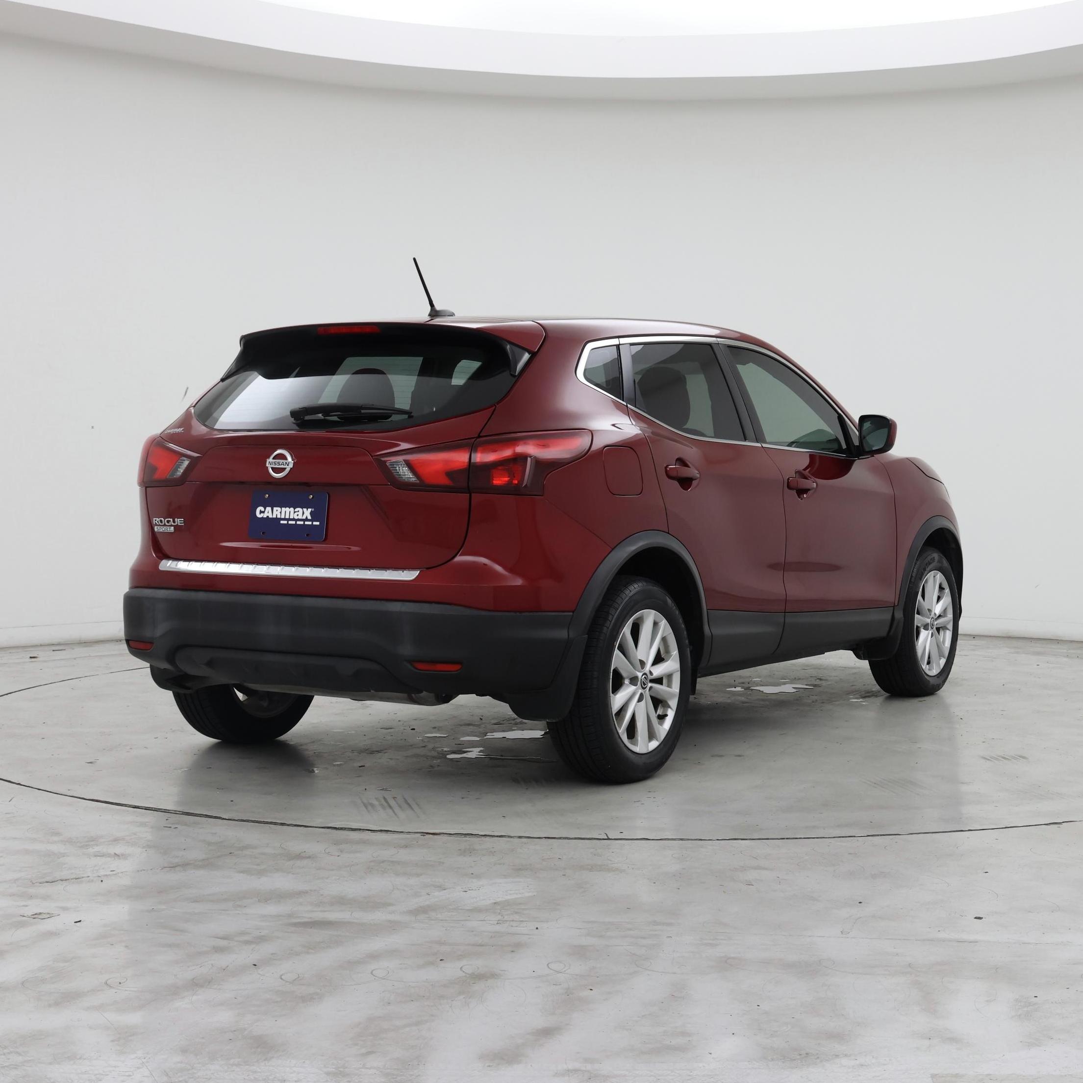 Thumbnail: 2019 Nissan Rogue Sport - 8