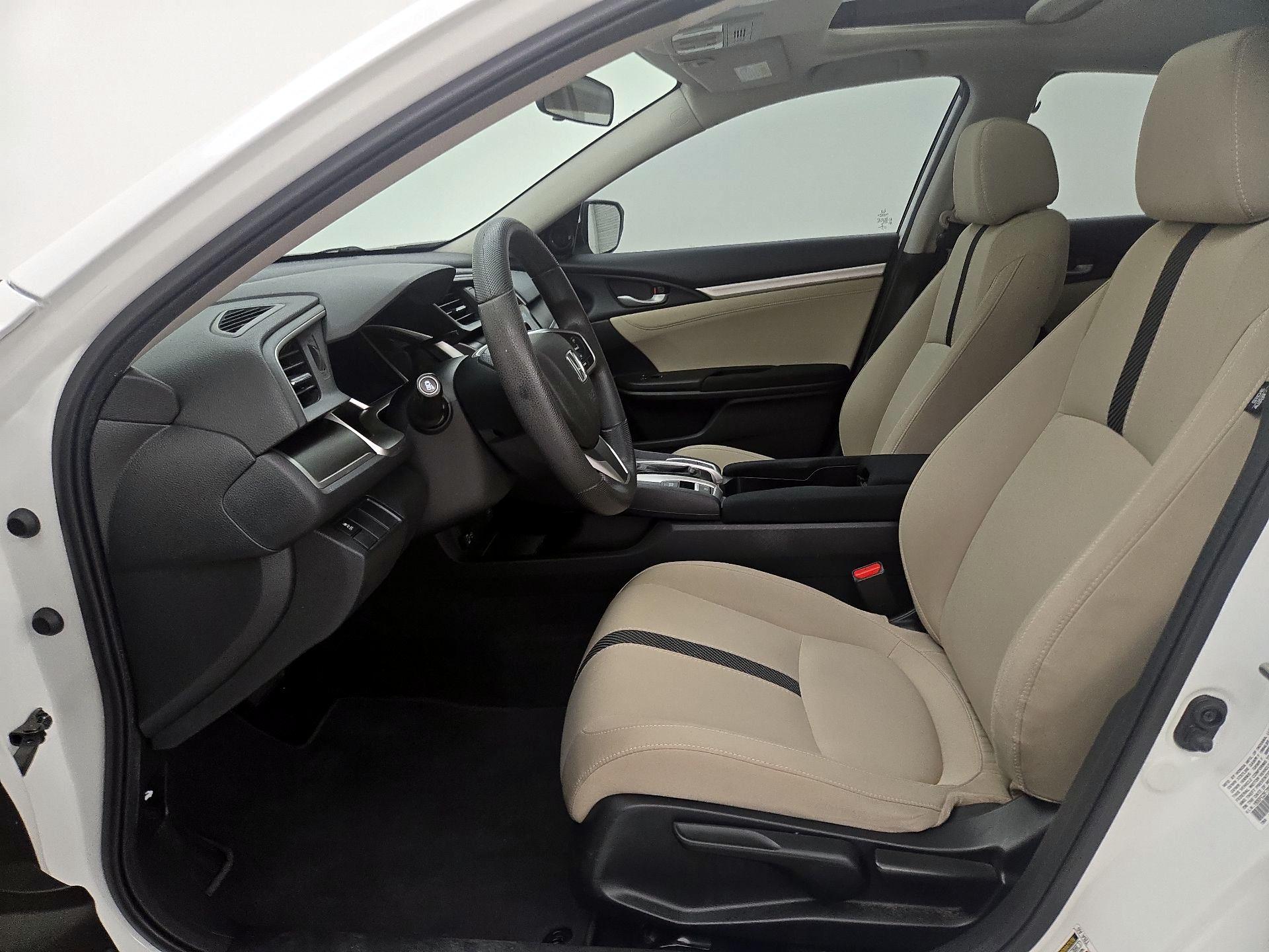 Thumbnail: 2016 Honda Civic - 11