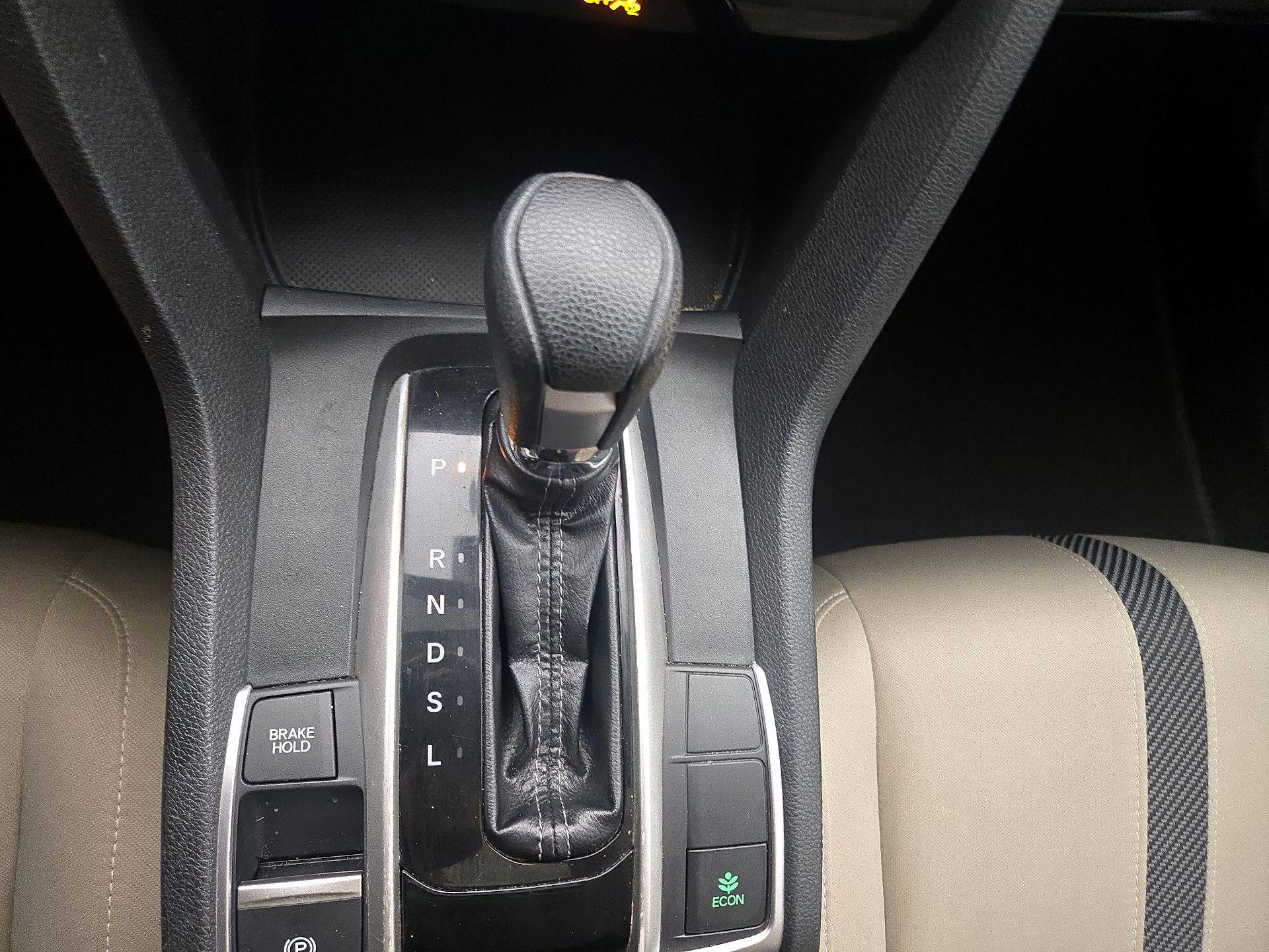 Thumbnail: 2016 Honda Civic - 17
