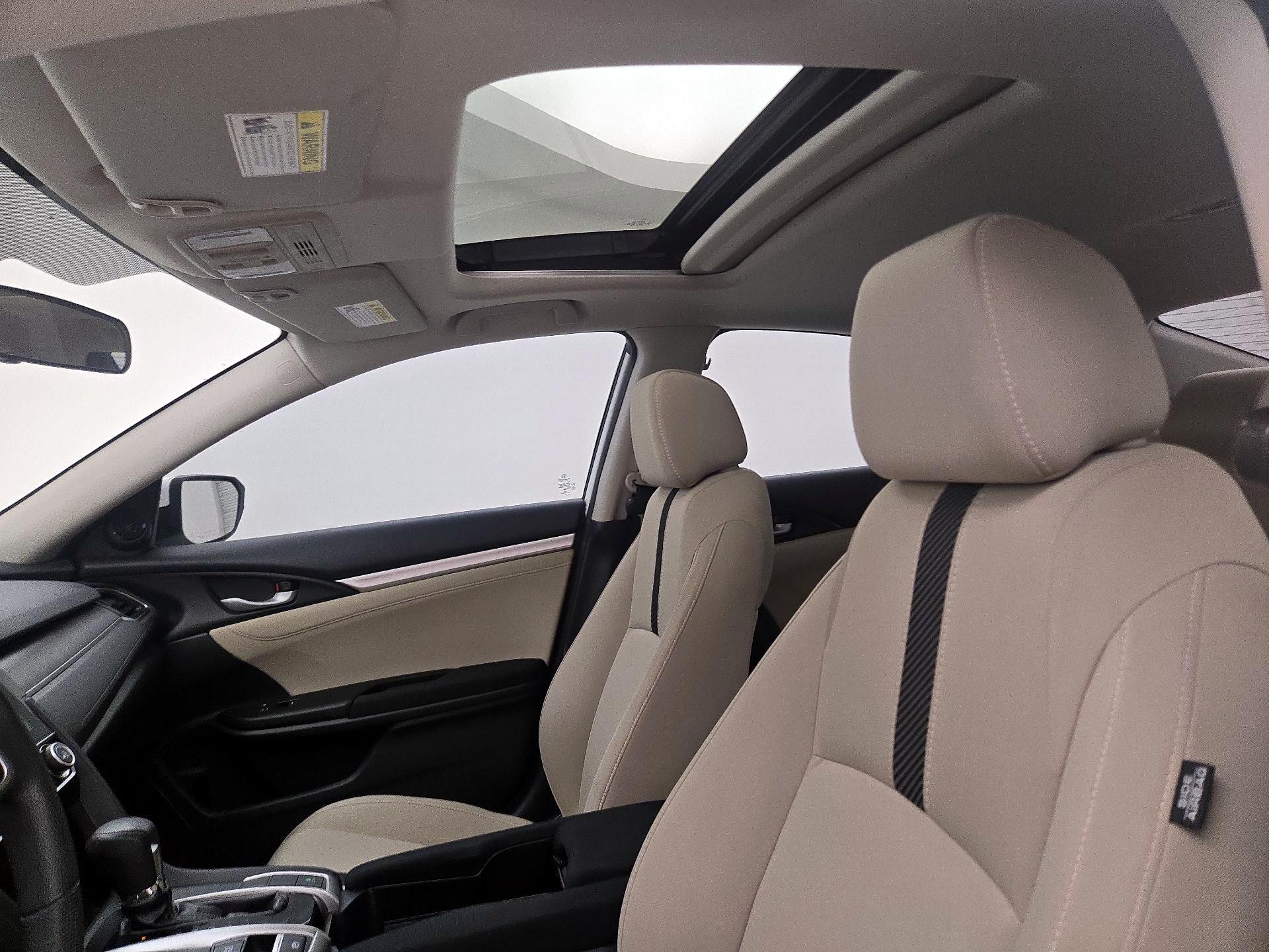 Thumbnail: 2016 Honda Civic - 19