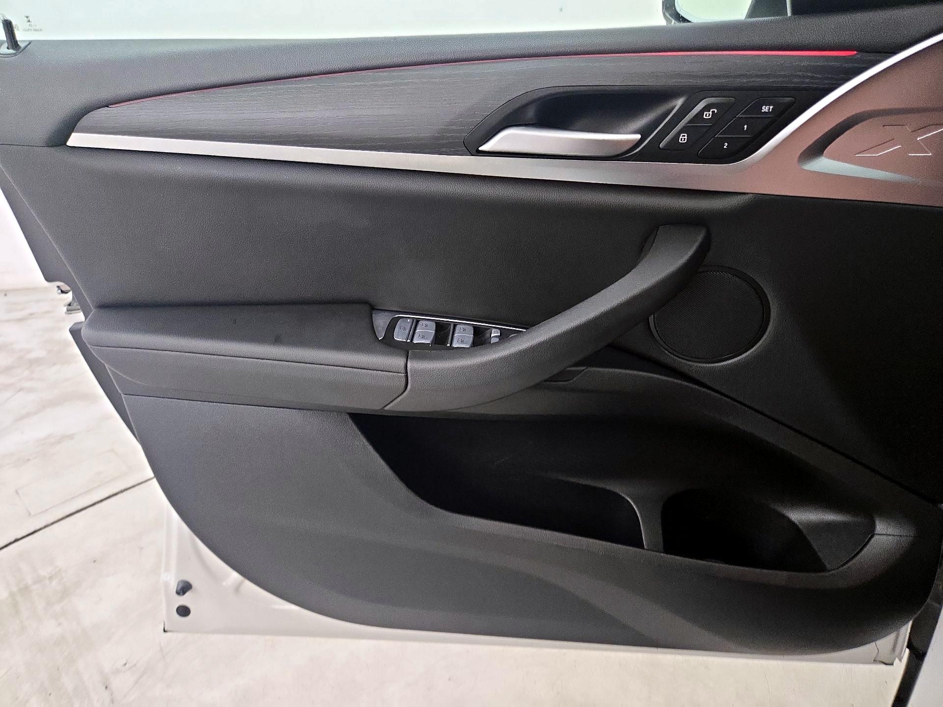 Thumbnail: 2023 BMW X3 - 12