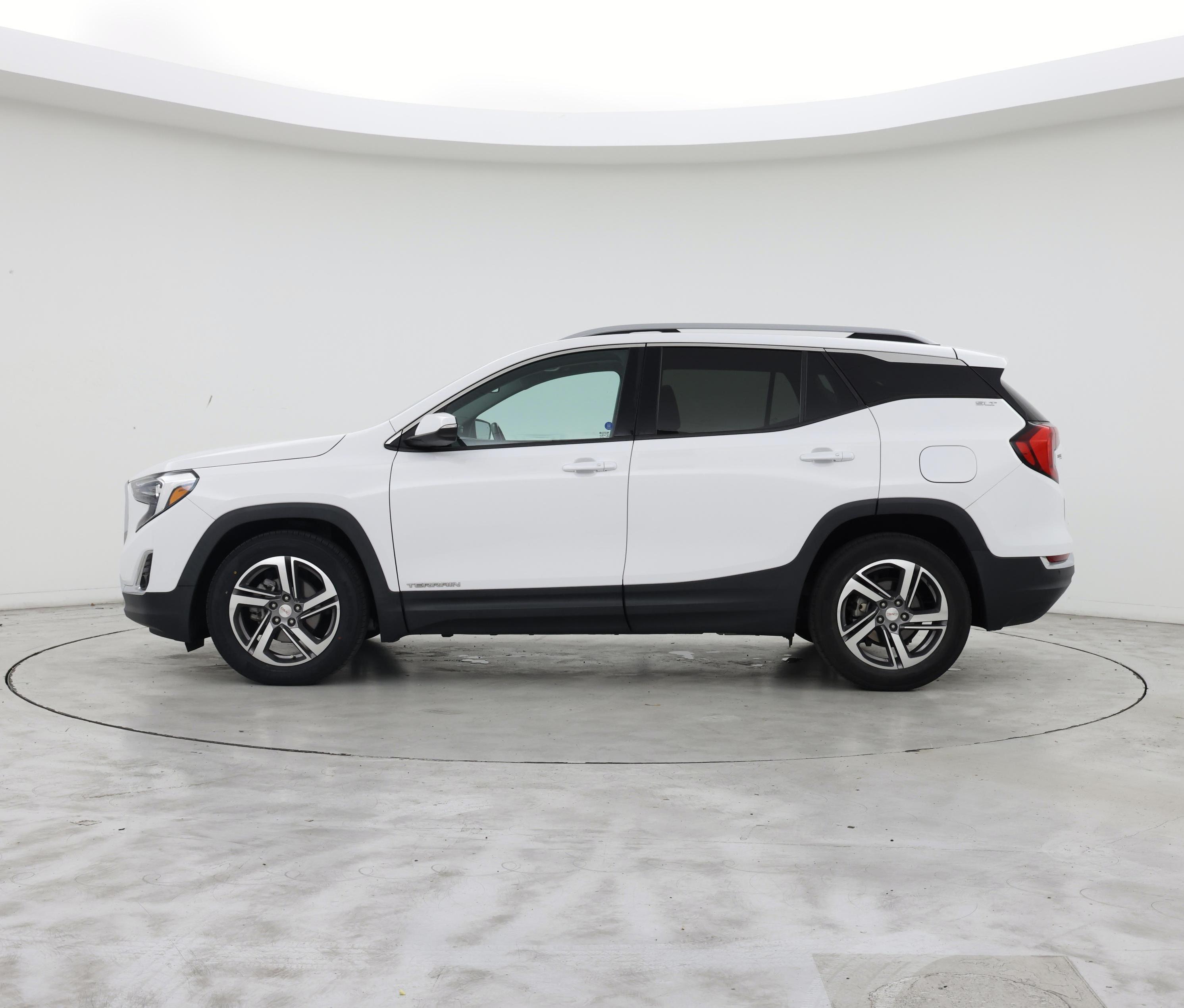 Thumbnail: 2021 GMC Terrain - 3