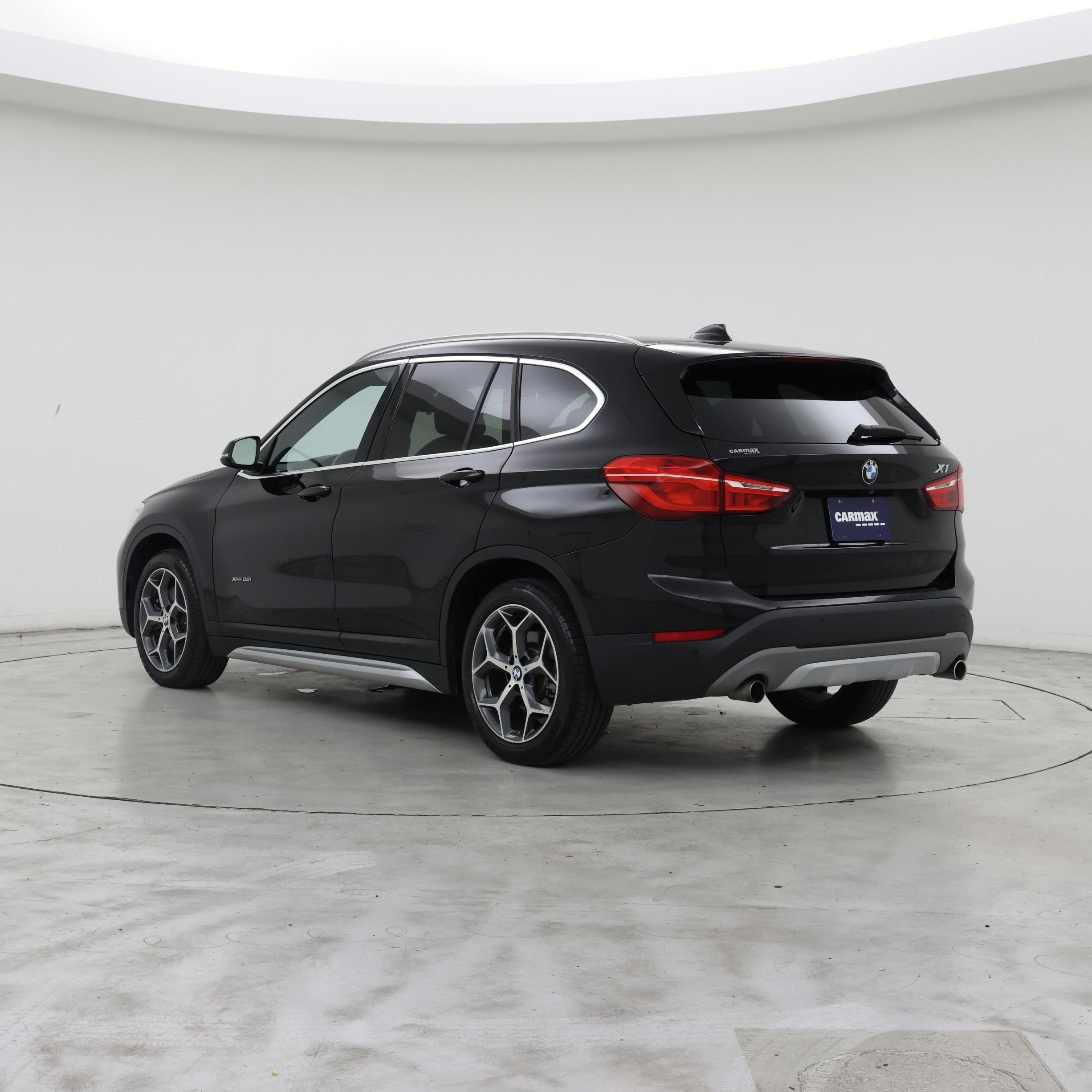 Thumbnail: 2017 BMW X1 - 2