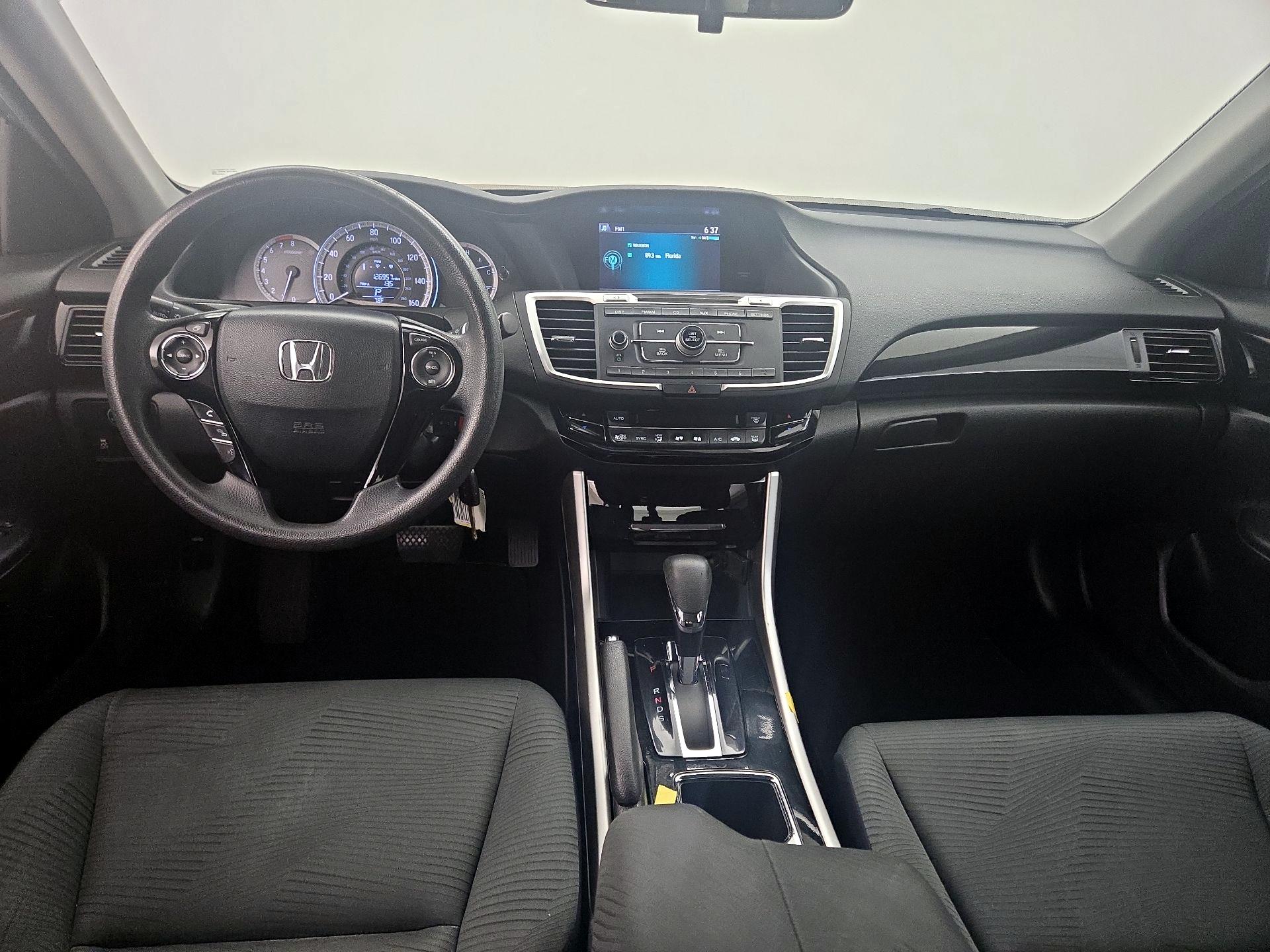 Thumbnail: 2016 Honda Accord - 9